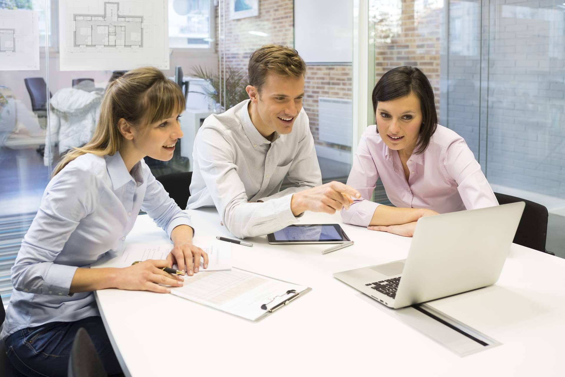 R&A Business Training habla de la eficacia a la excelencia comercial