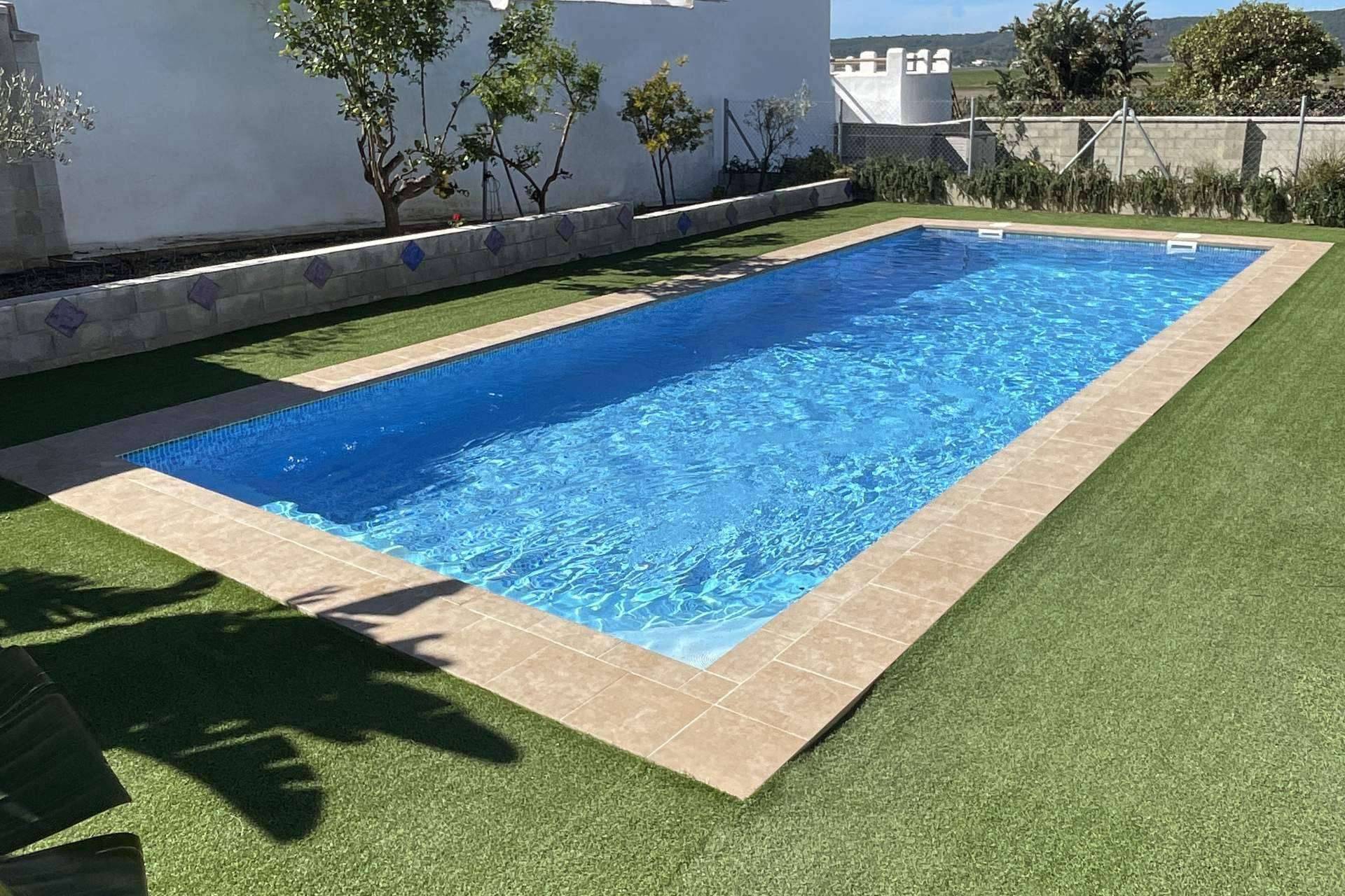 Construcción de piscinas de cara al verano, con Esencial Pool