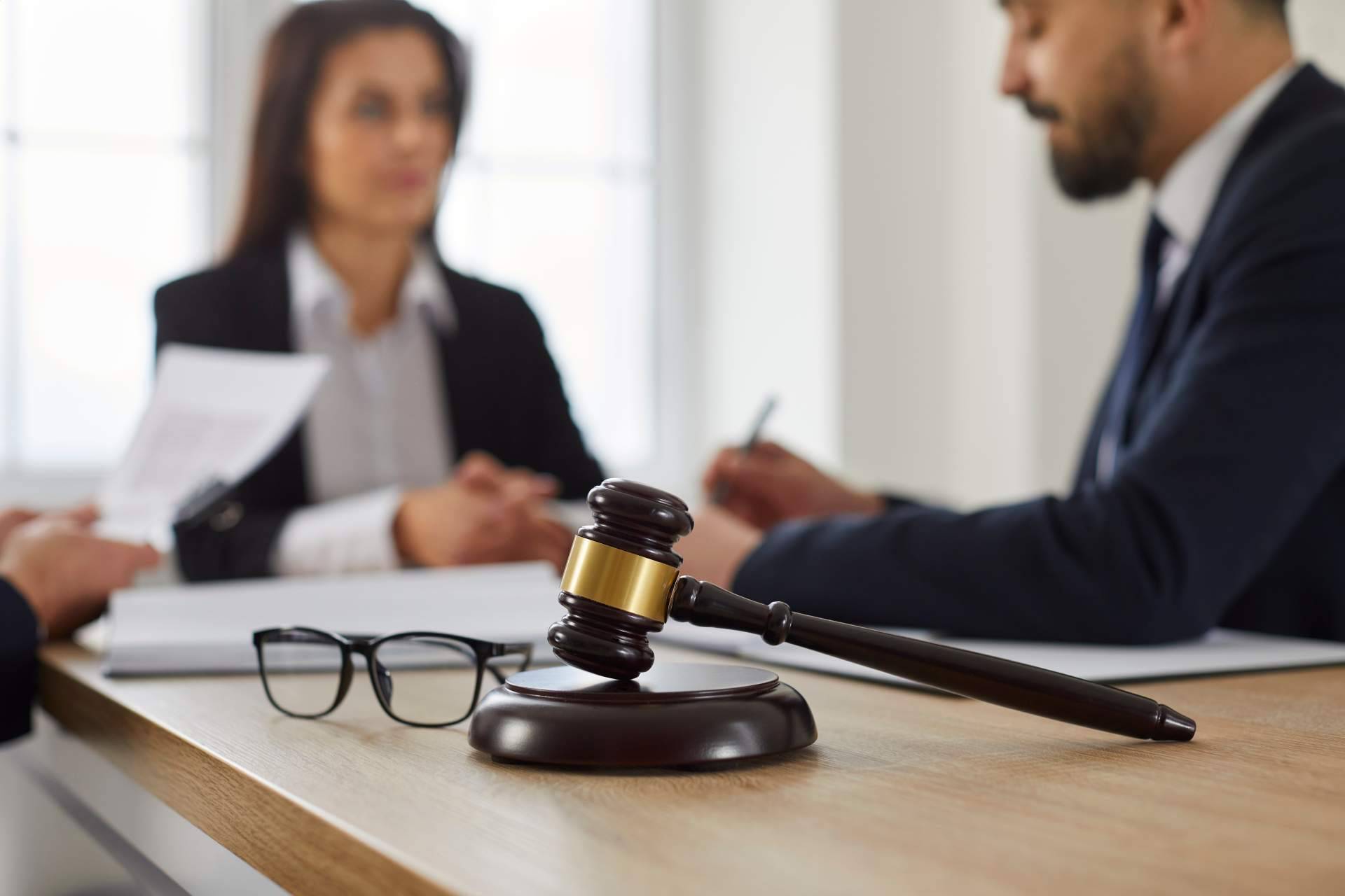 Los 5 servicios más demandados en peritaje informático y el papel que desempeña el perito informático en los procesos judiciales, por GlobátiKa Lab