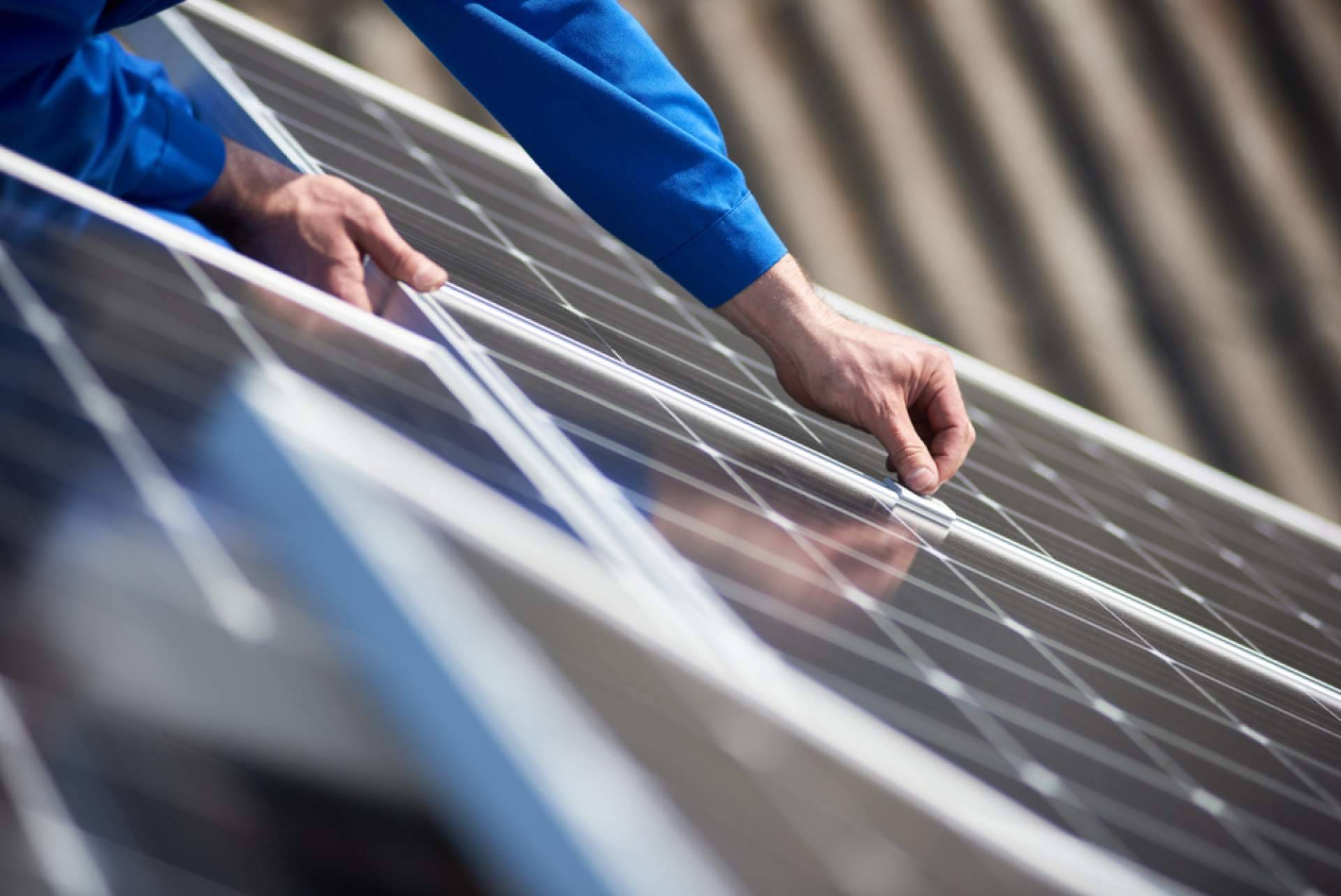 ¿Cuáles son las funciones de las baterías solares?, con la empresa Rebacas