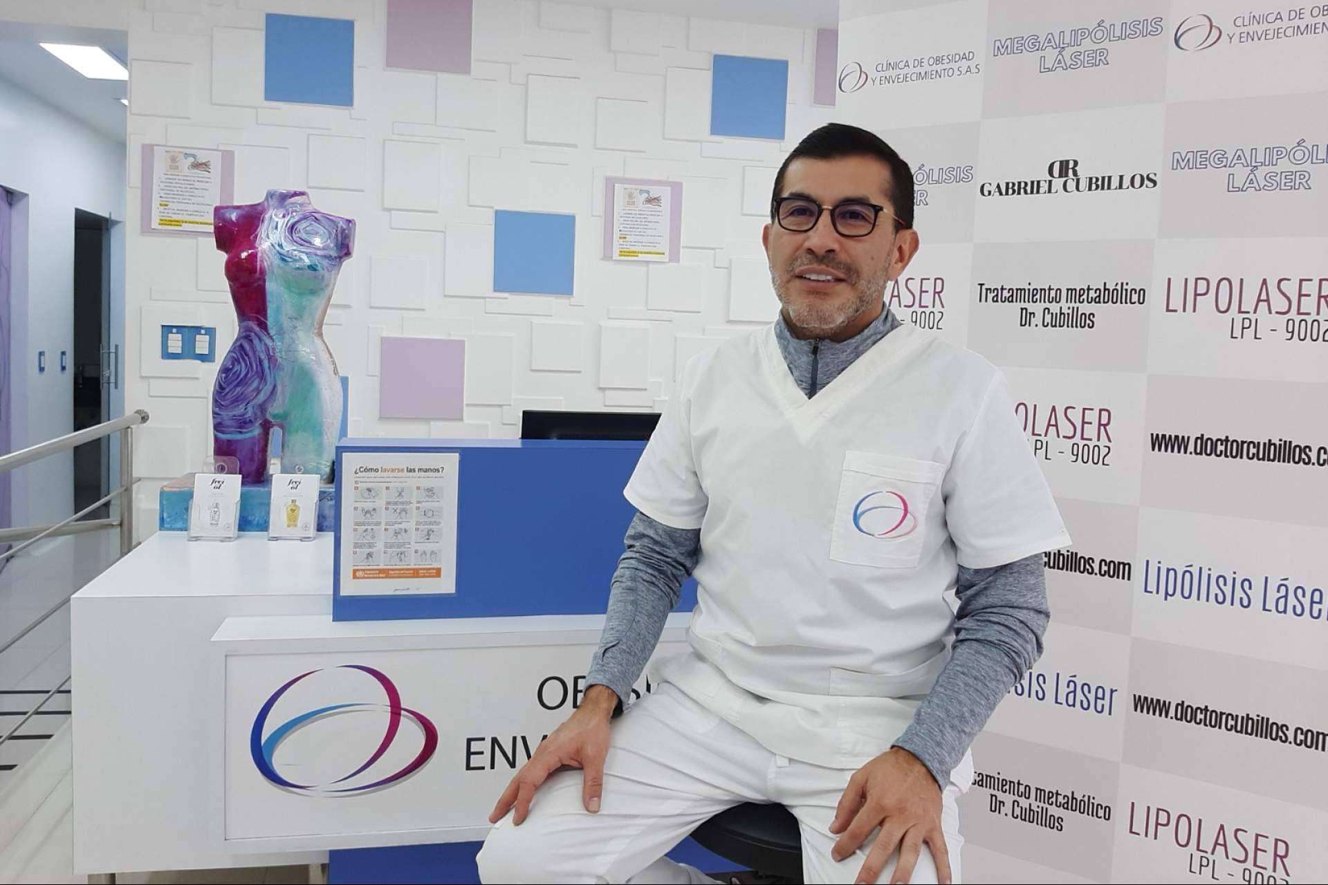 En la Clínica Obesidad y Envejecimiento de Bogotá, el Dr. Gabriel Cubillos es el director científico