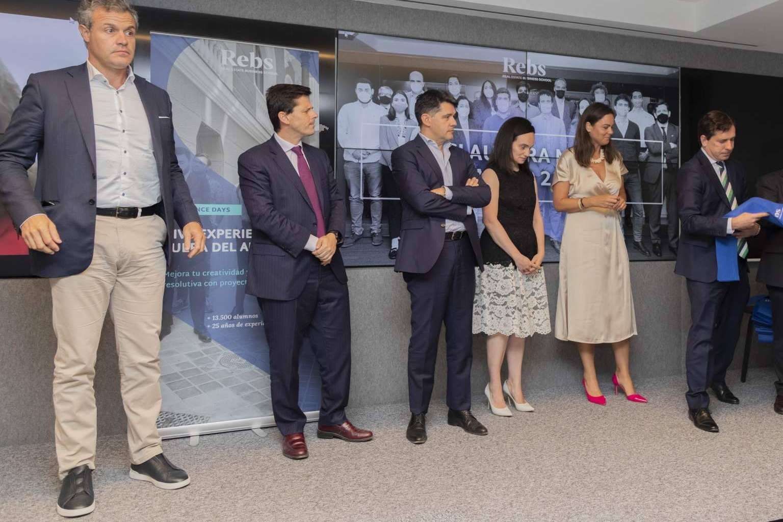 ¿Cuáles son los especialistas que se buscan en el sector inmobiliario?