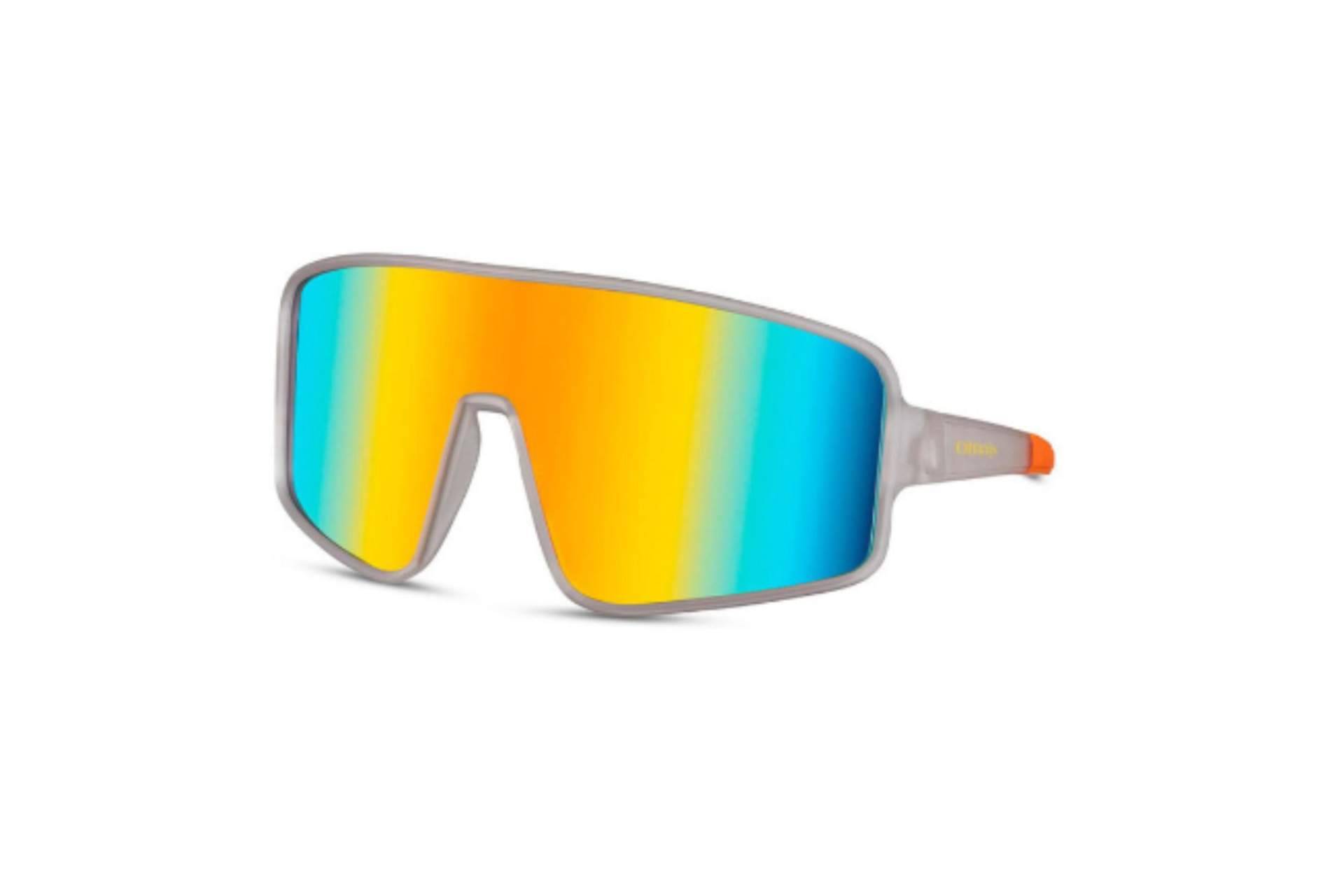 Las gafas de poliéster reciclado de Omais, una acción sostenible