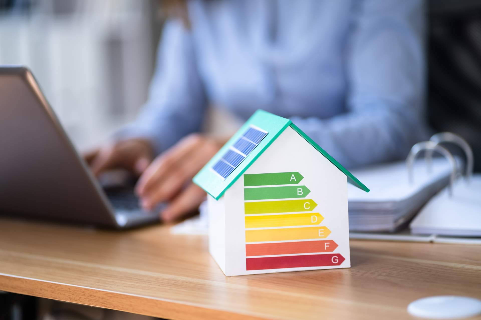 Energybox y sus asesores energéticos especializados en luz y gas