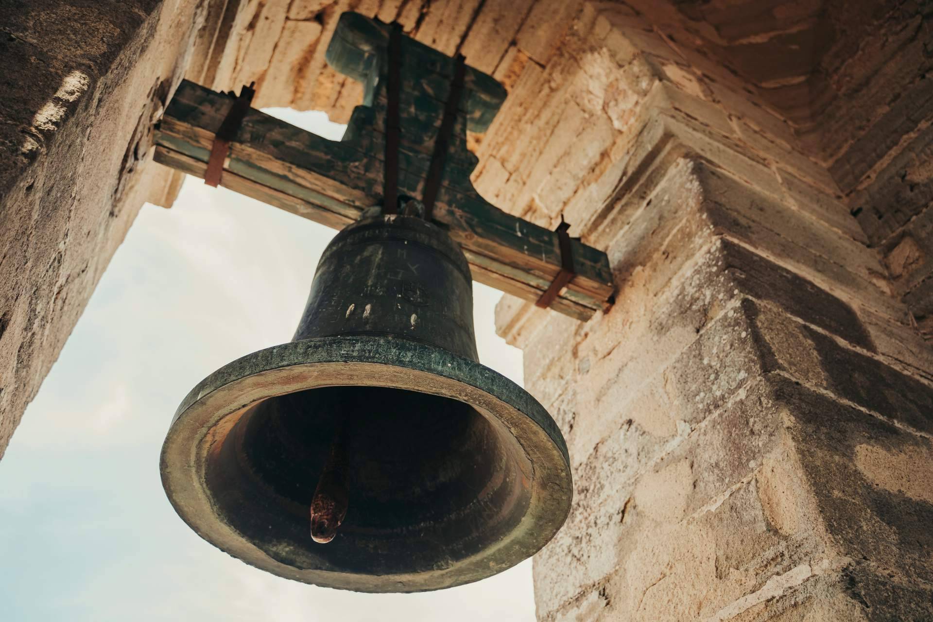 ¿El sonido de un carillón electrónico es fiel al de una campana real?, por Belltron