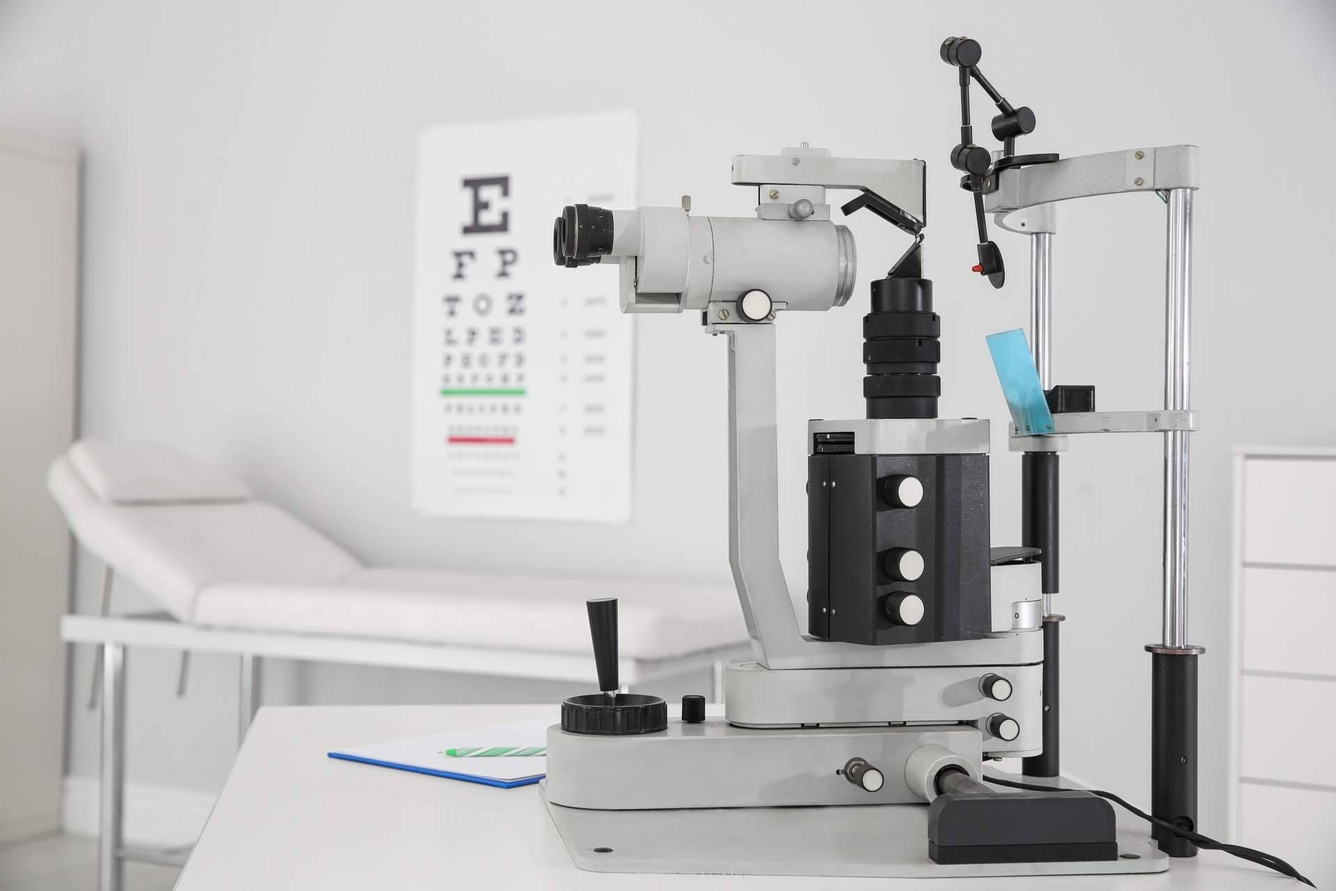 Optipunt cuida la salud visual con profesionalismo e innovación