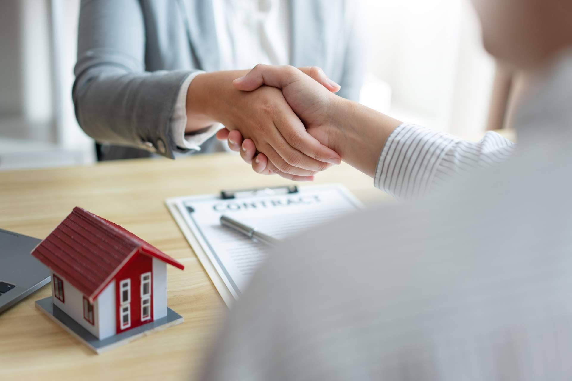 Usar plataformas de crowfunding inmobiliario y family office en la financiación de proyectos inmobiliarios, con Cano & Pujol