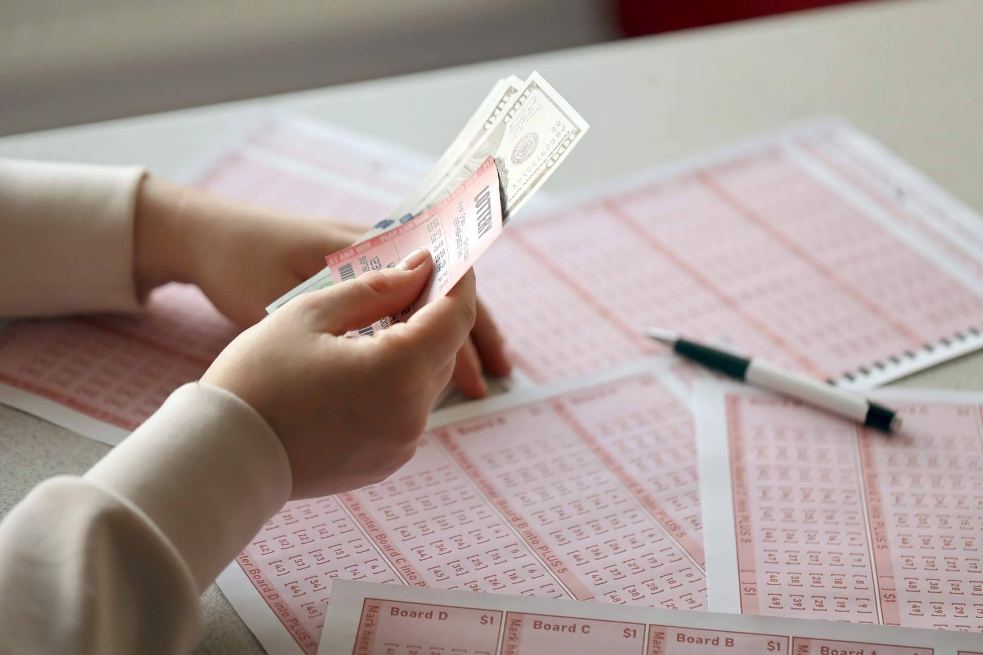 Euromillones ofrece un bote de 130 millones de euros; cómo participar en línea a través de La Mágica