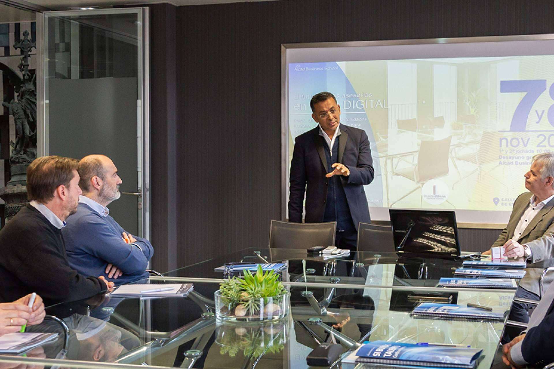 Hermel Balcázar asegura que el marketing digital es incuestionable para aumentar las ventas y potenciar el crecimiento