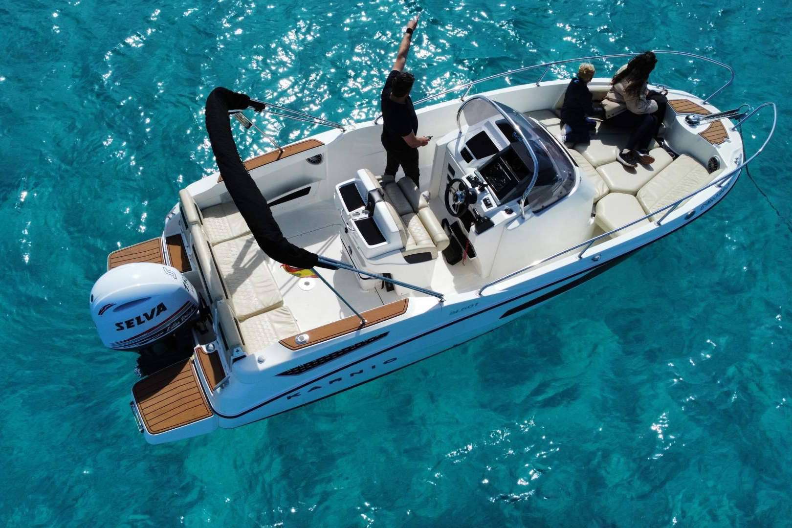 Nautic Charter Menorca y sus excursiones privadas en barco para conocer Menorca