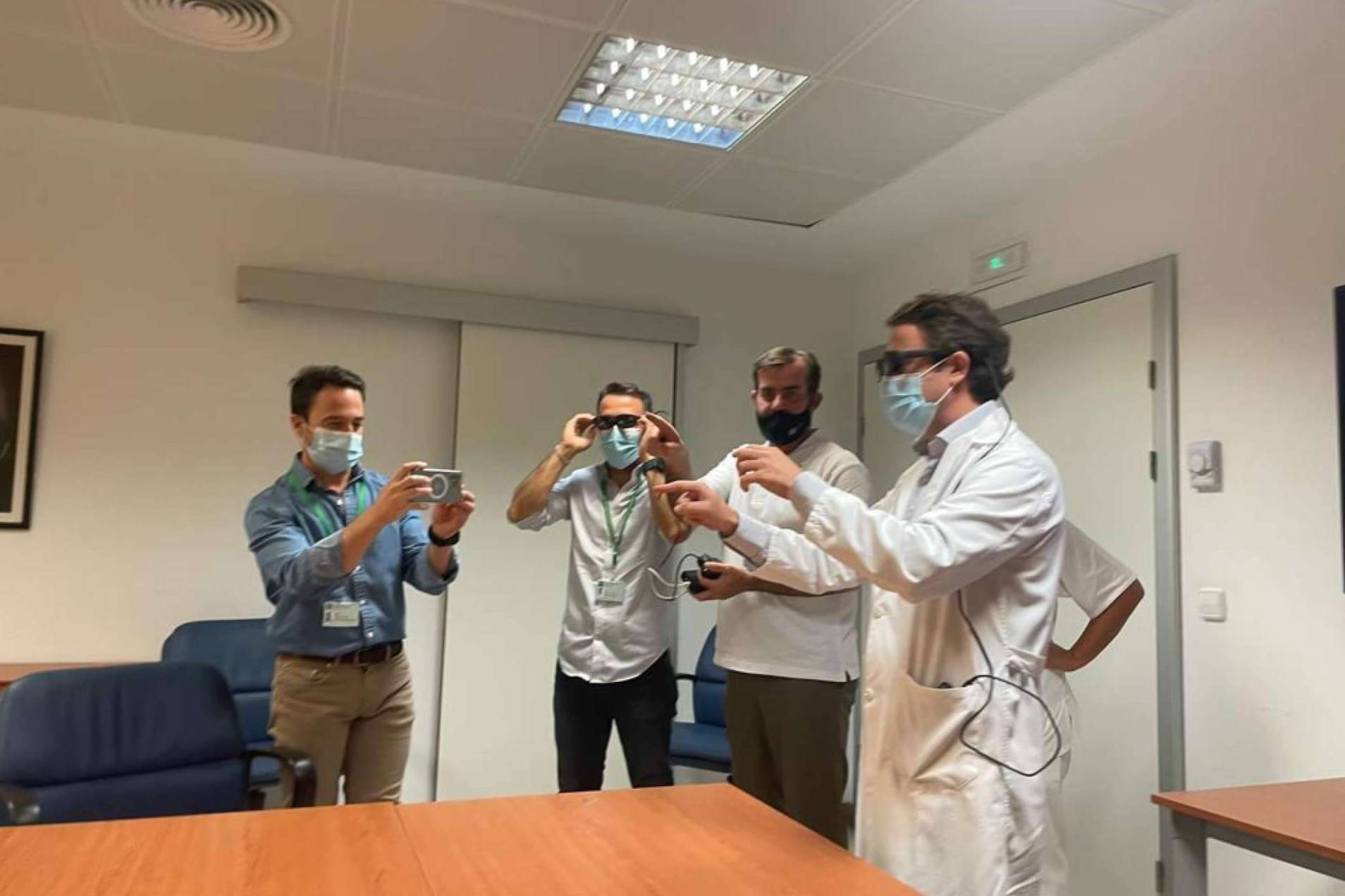 El proyecto de humanización 'Esa sonrisa' quiere crecer por todos los hospitales nacionales, impulsado por Fundación Cleardent