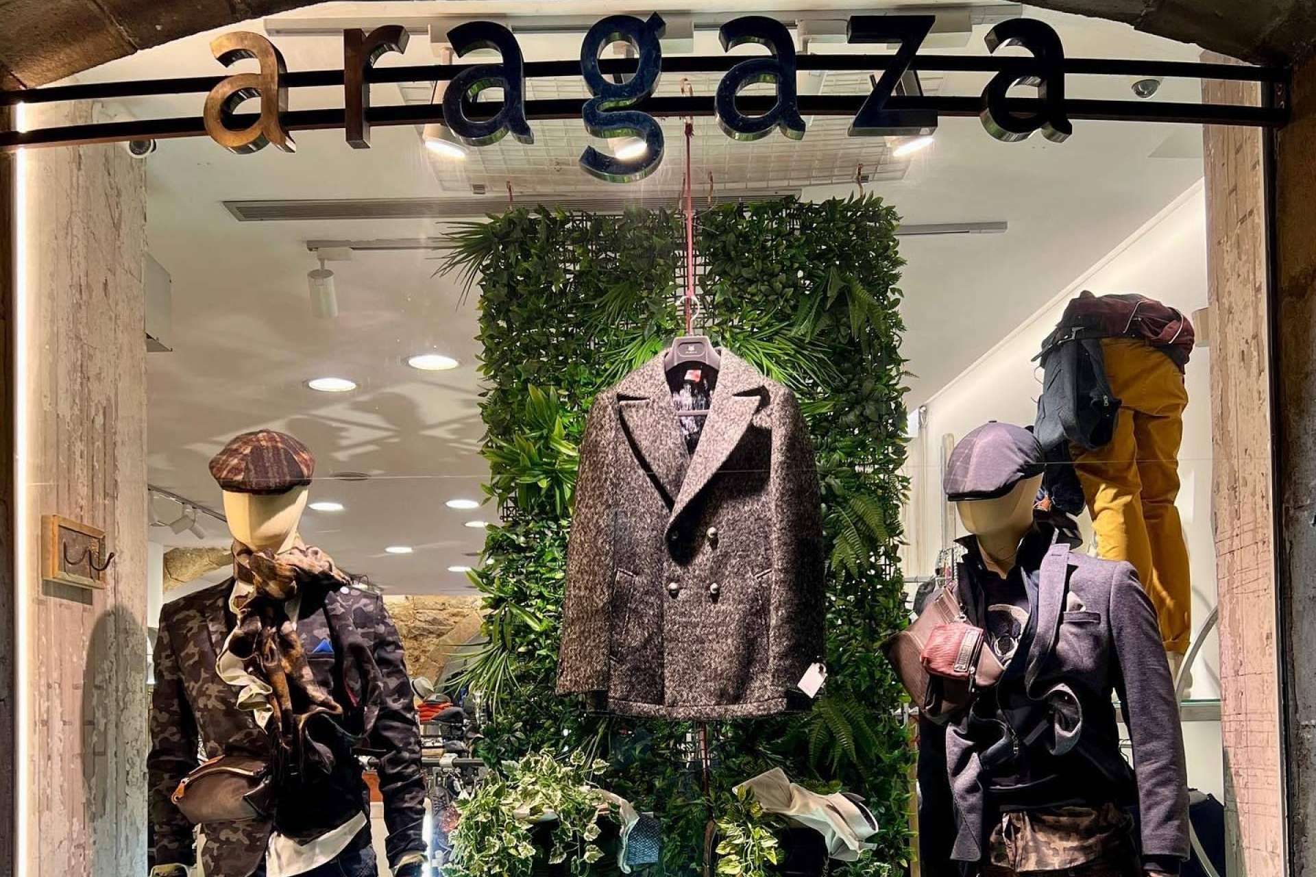 Aragaza, una de las tiendas en Barcelona para vestir a la última moda