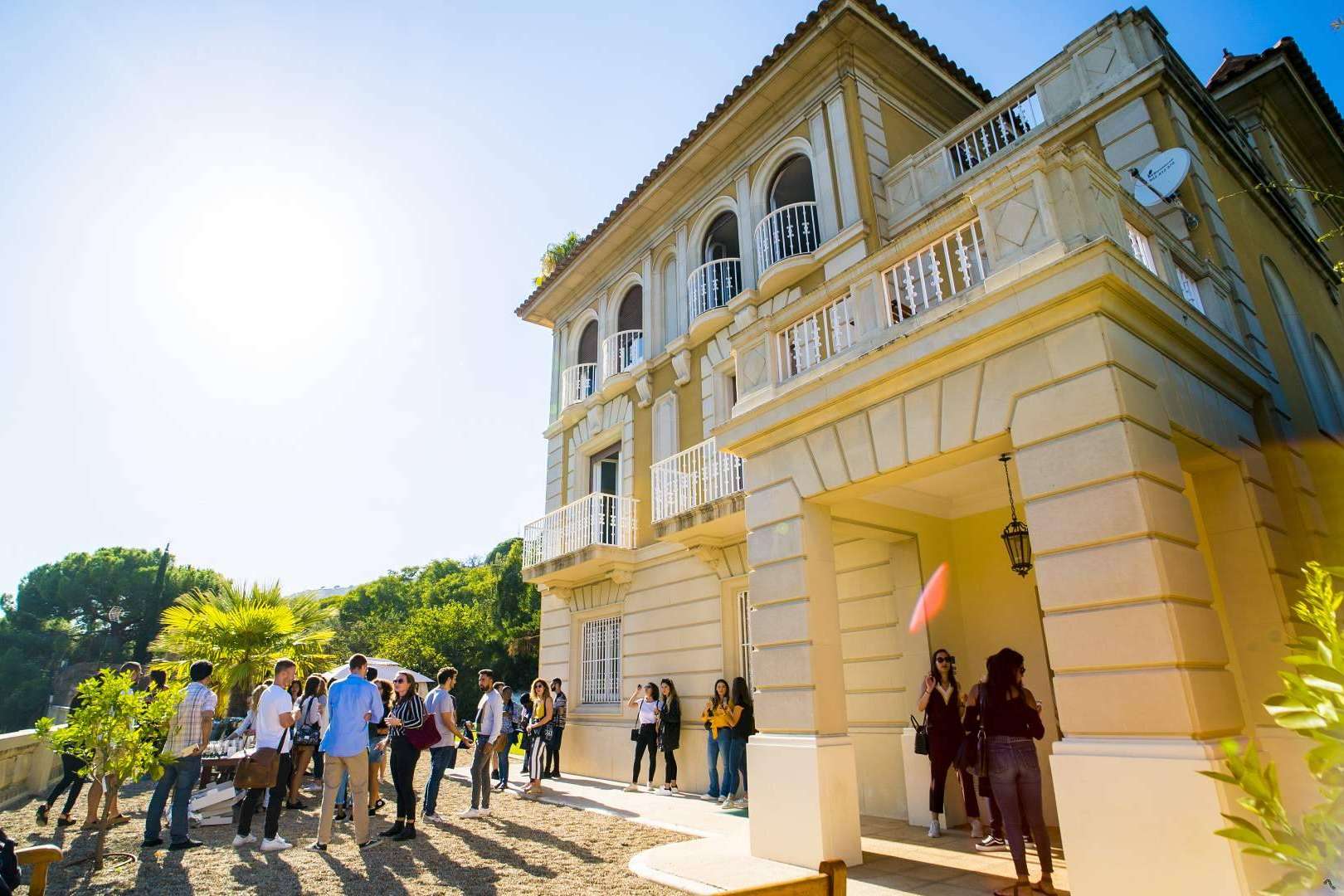 La diversidad cultural y las oportunidades de una escuela internacional de negocios como ESEI