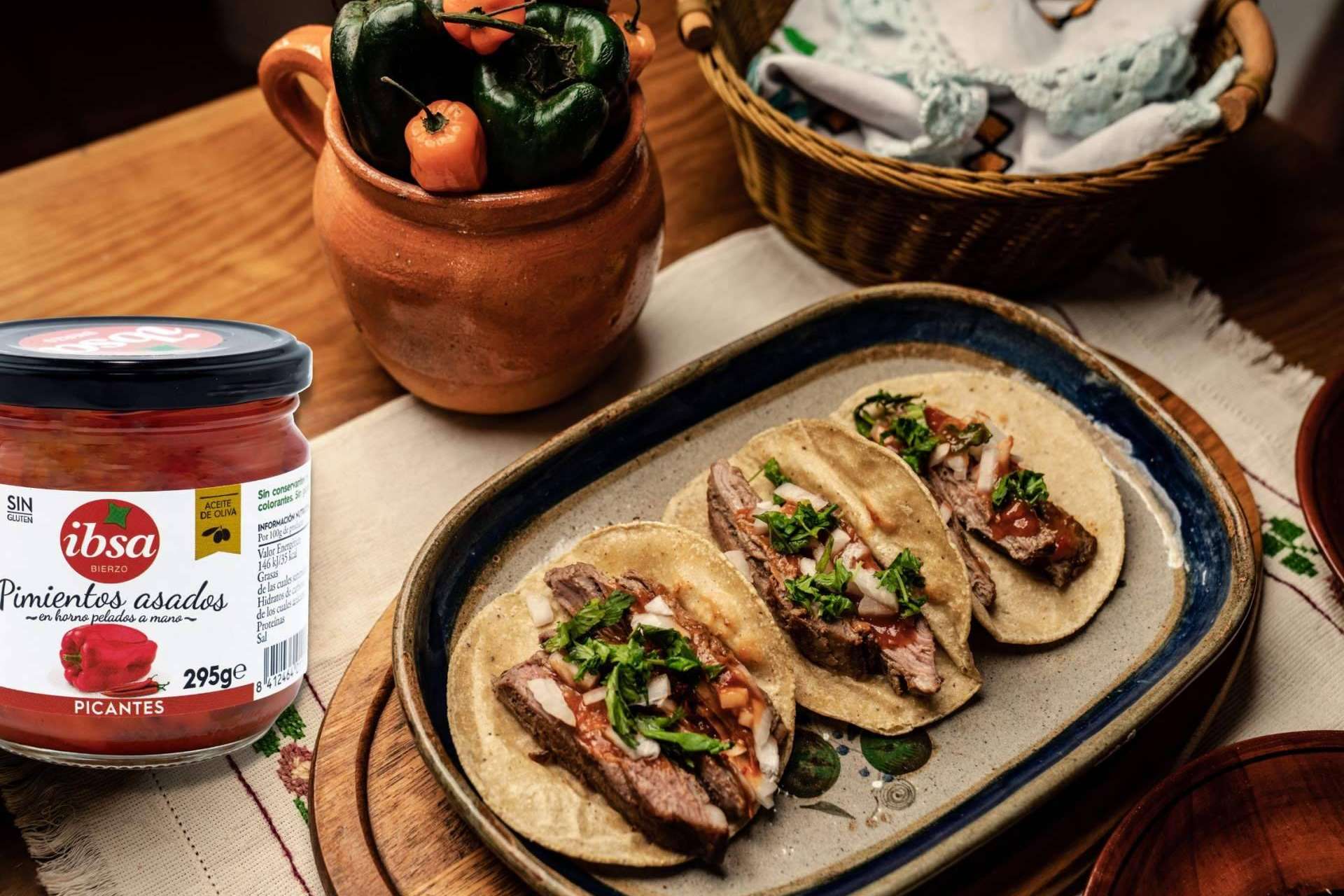 Llega a las cocinas españolas la esencia mexicana a con las salsas mexicanas de IBSA