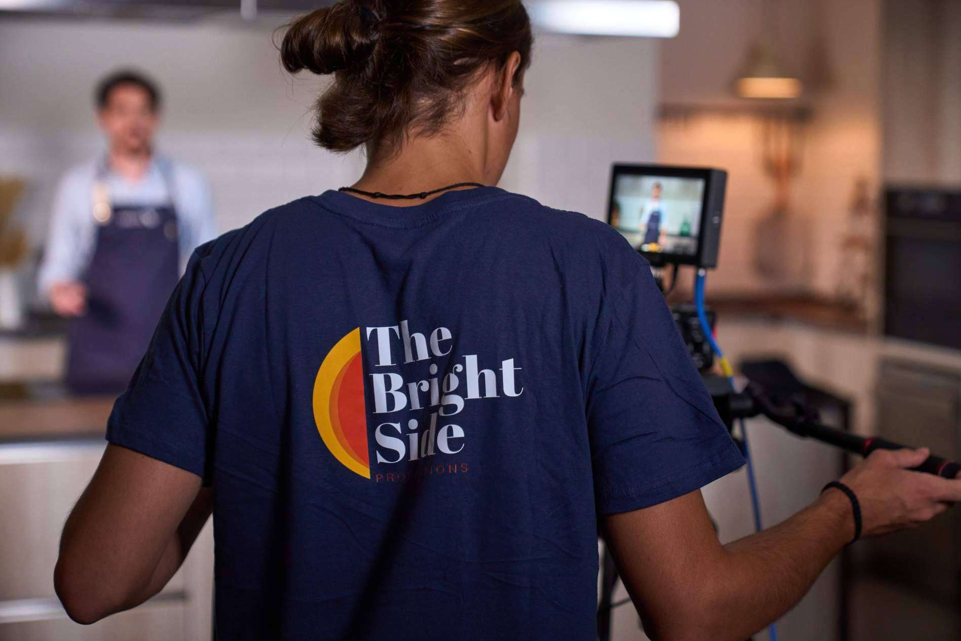 El pack de vídeo imprescindible para la estrategia de redes sociales de un negocio, The Bright Side