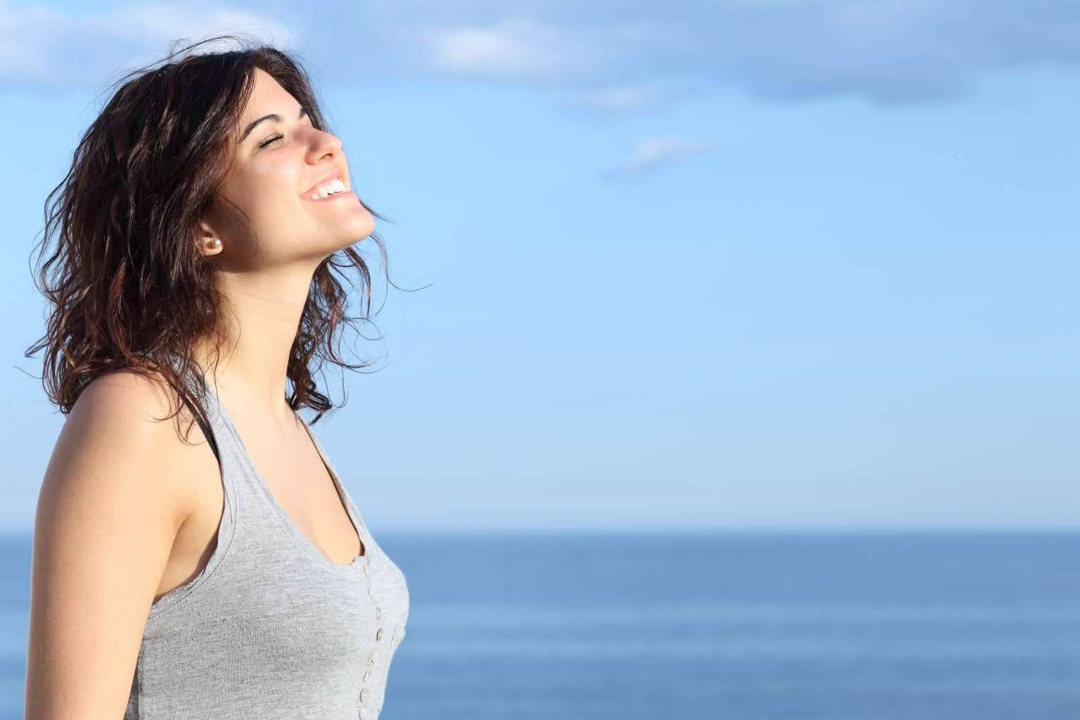 ¿Cuáles son las principales ventajas de escoger un espray nasal natural en episodios de sinusitis?