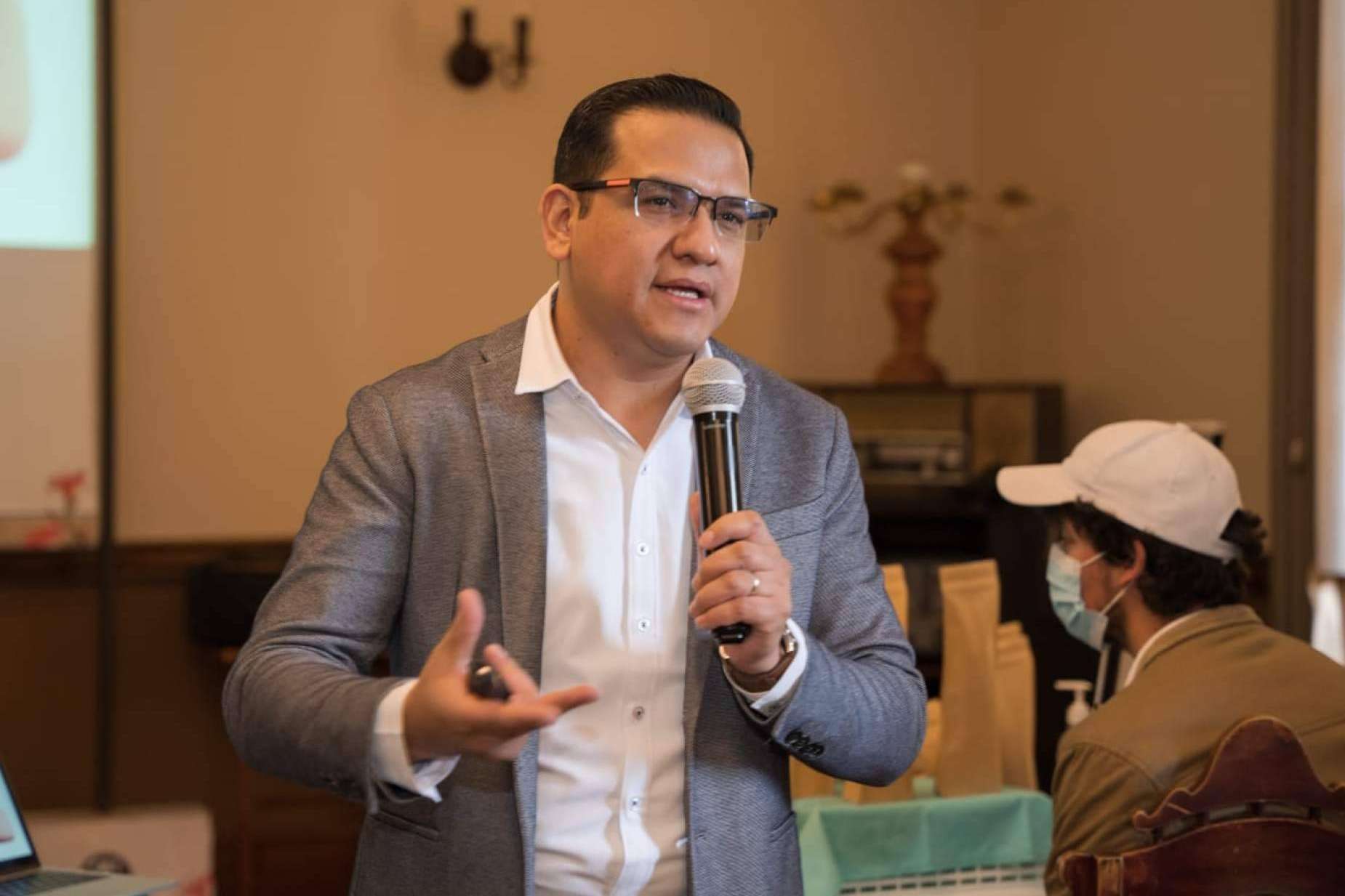 Beto López y su éxito empresarial mediante una destacada trayectoria de emprendimiento
