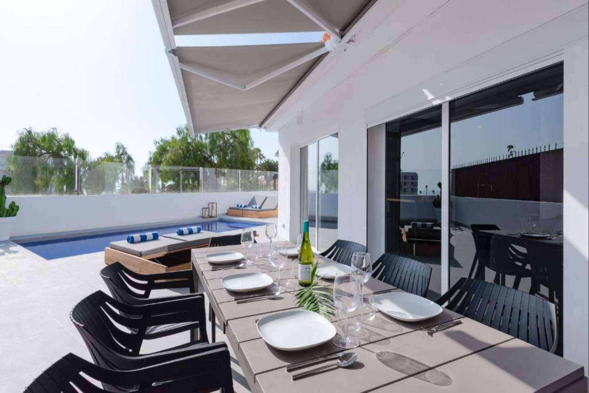 ¿Dónde encontrar villas de lujo y servicios exclusivos para unas vacaciones inolvidables en Tenerife? Canarias.com