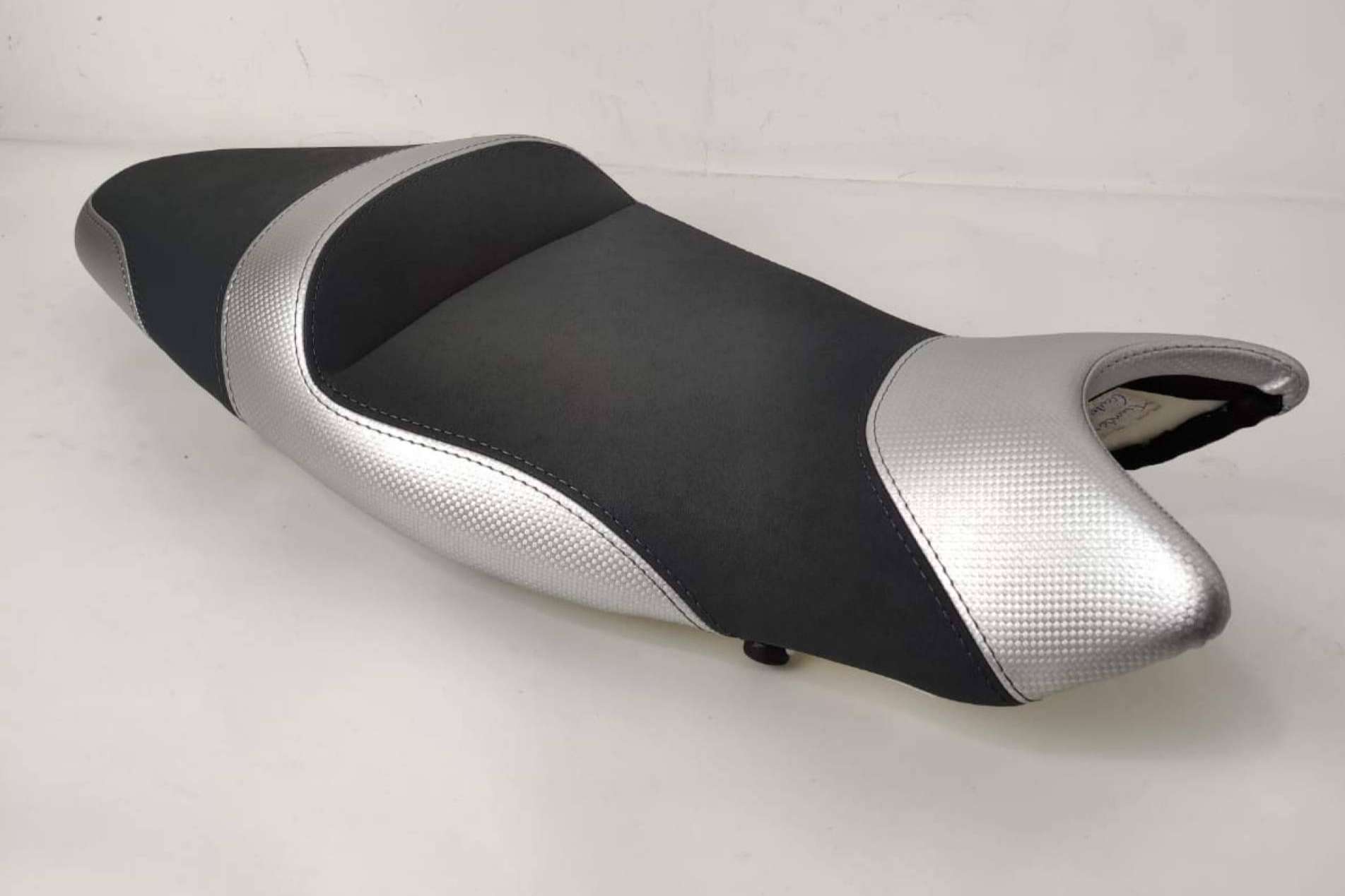 Personalizar fundas de asiento de moto con JM-Fundas
