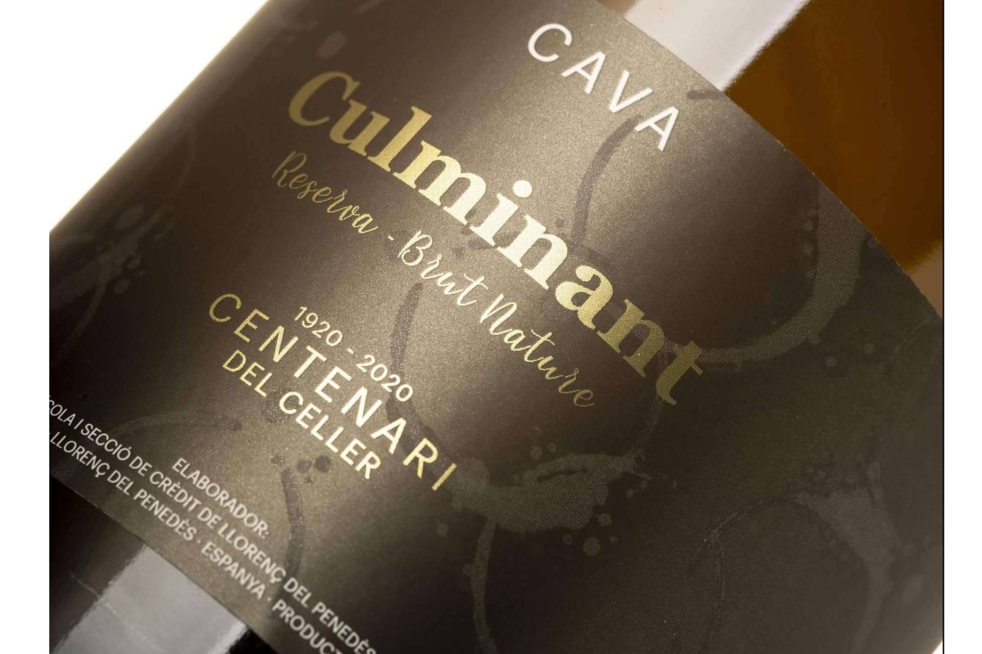 Calidad y tradición en cada celebración; cavas de La Agrícola de Llorenç
