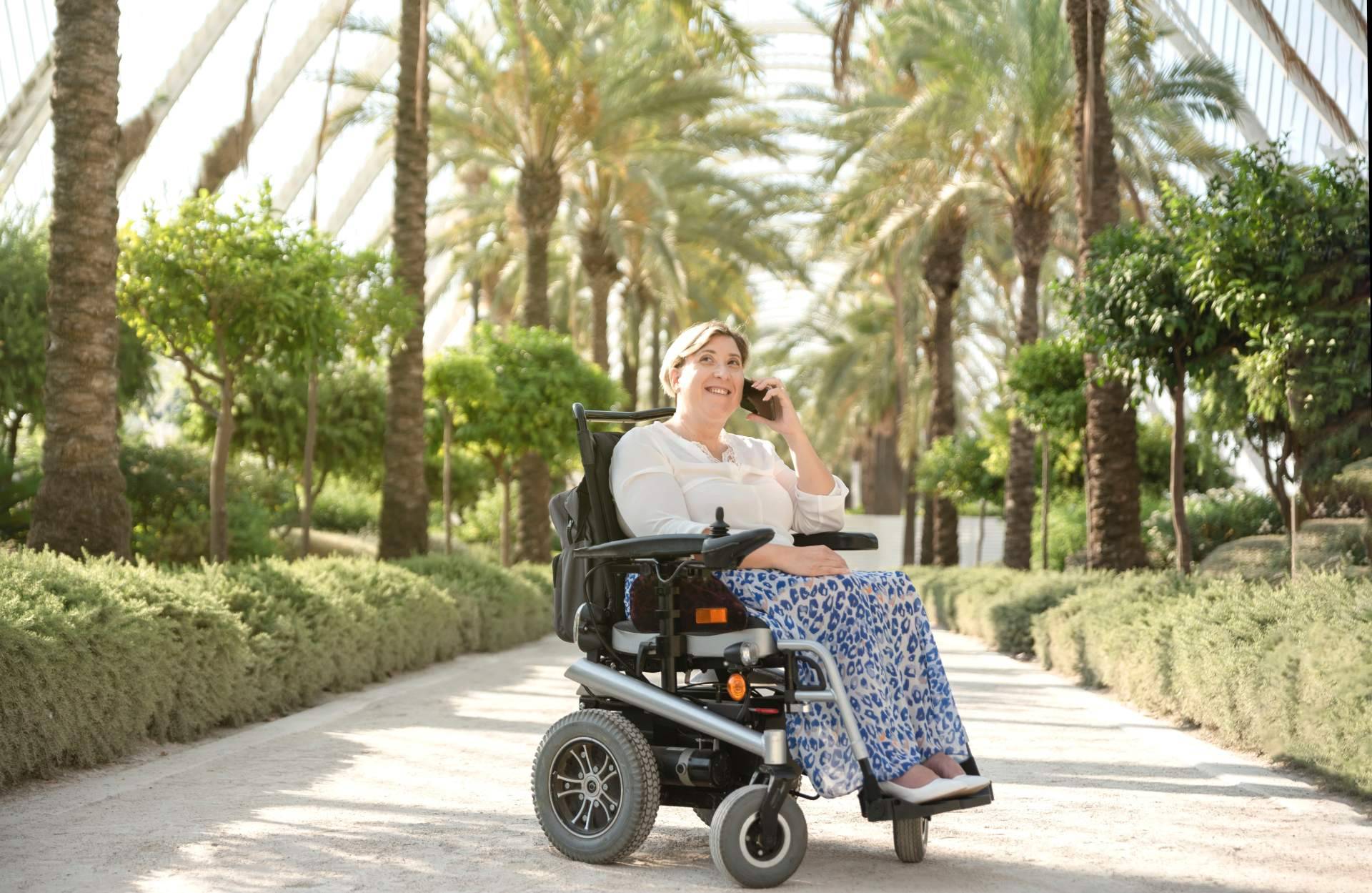 Sillas de ruedas eléctricas para circular por la ciudad sin dolor, de la mano de Mobility-Vida