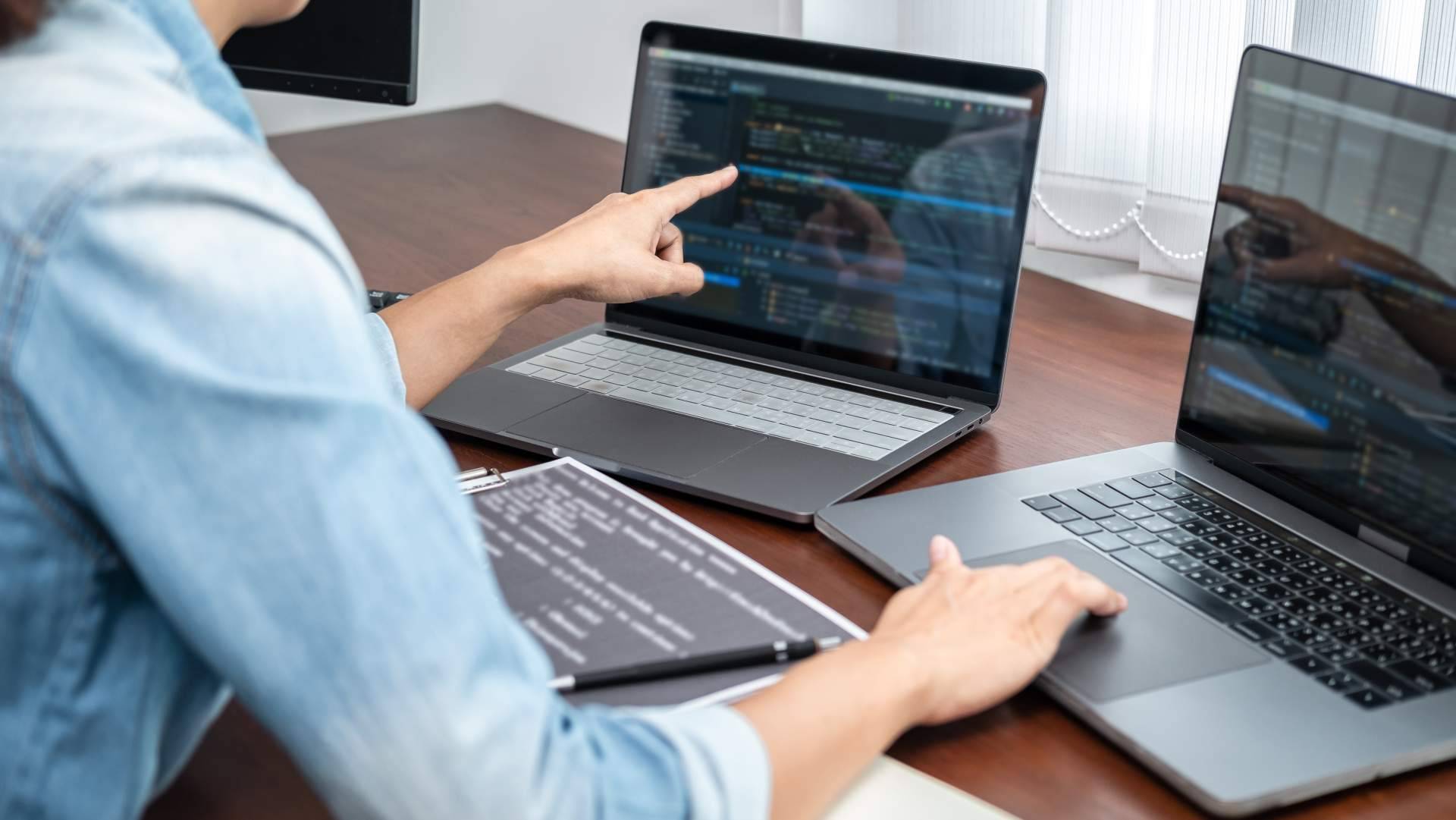 Desarrollo de aplicaciones a medida con Inser