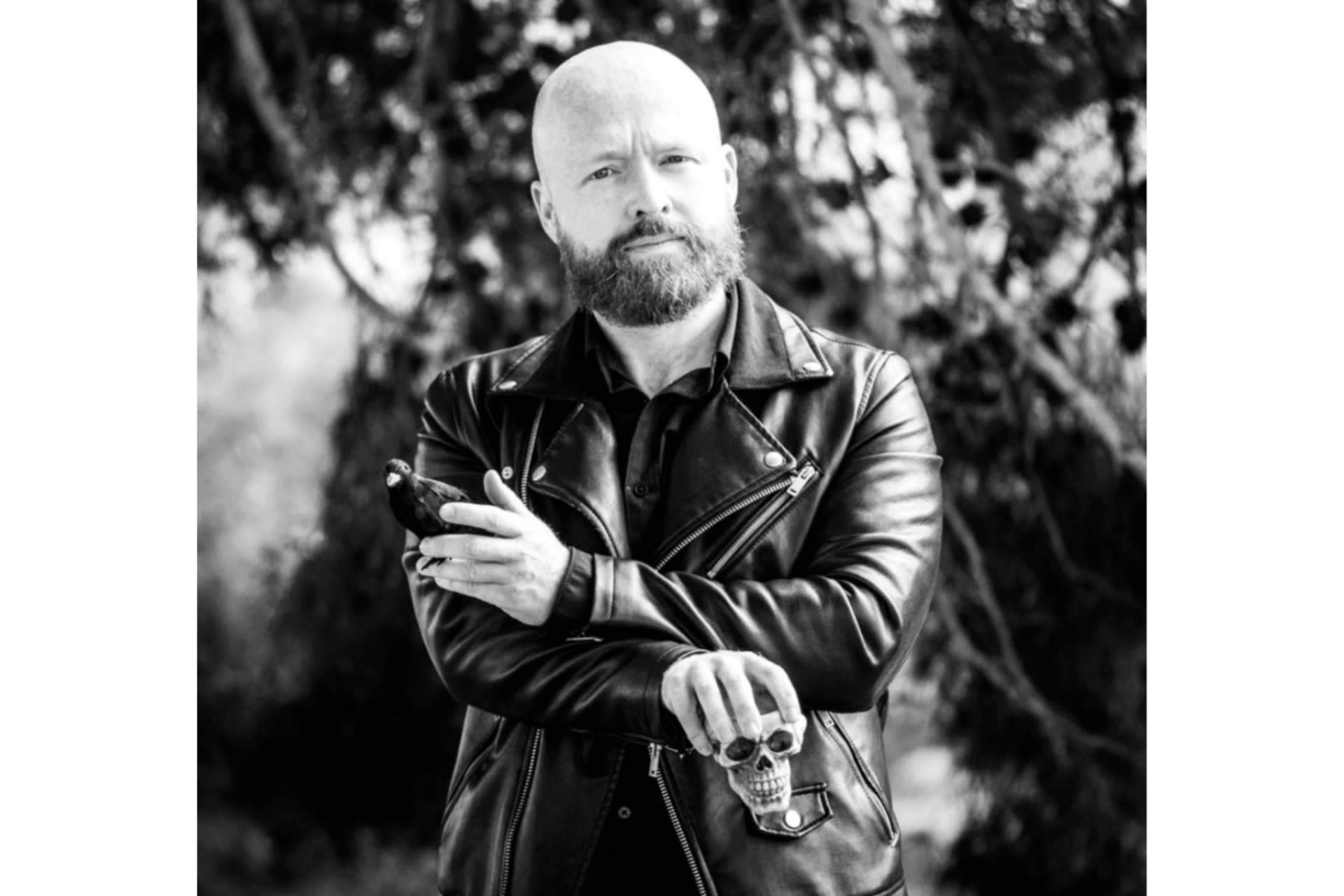 Víctor Jiménez Sepúlveda desafía los confines del terror en su nueva obra, 'Eternia Oscurantia'