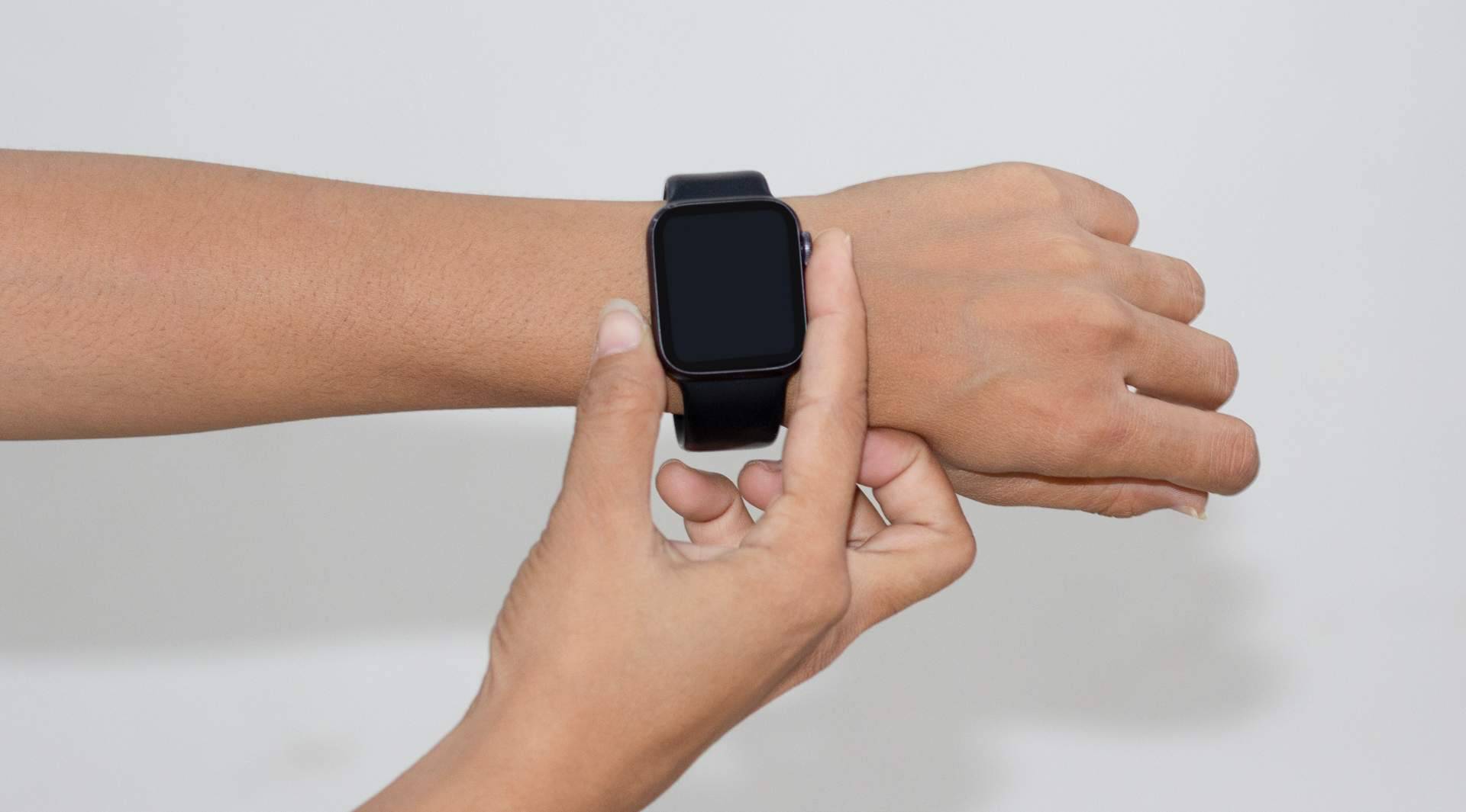 Reloj de alarma y emergencia para trabajadores solitarios, con Tracmi