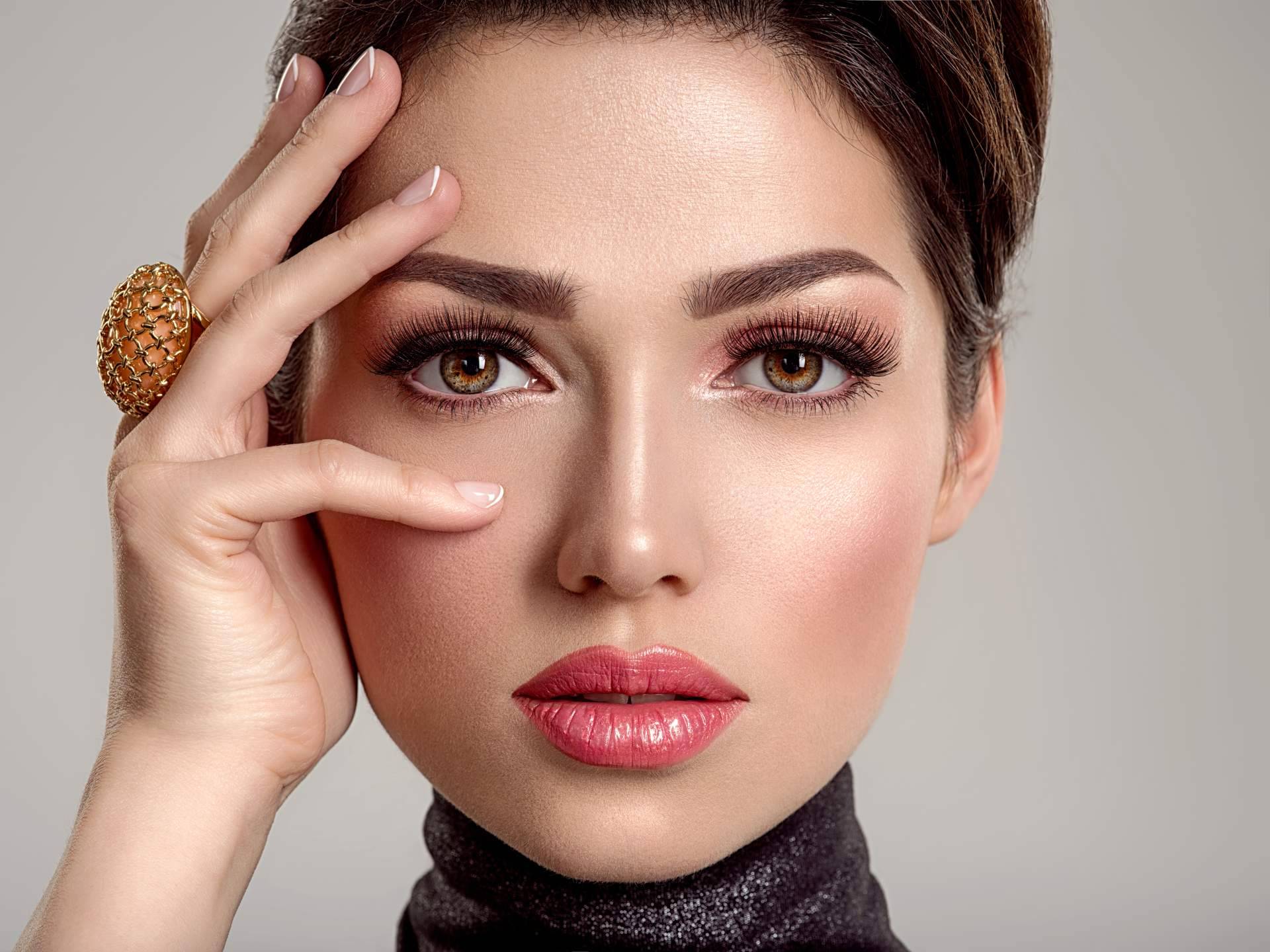 La nueva obsesión estética de los famosos es la marcación mandibular