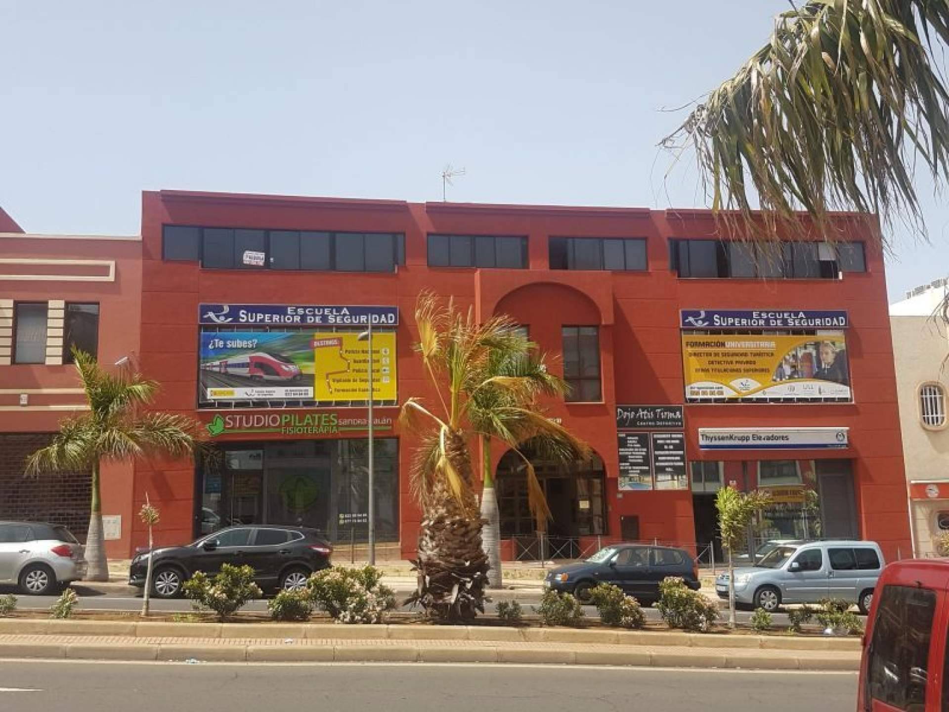Las ventajas de formarse con el curso de vigilante de seguridad de Escuela Superior de Seguridad en Tenerife