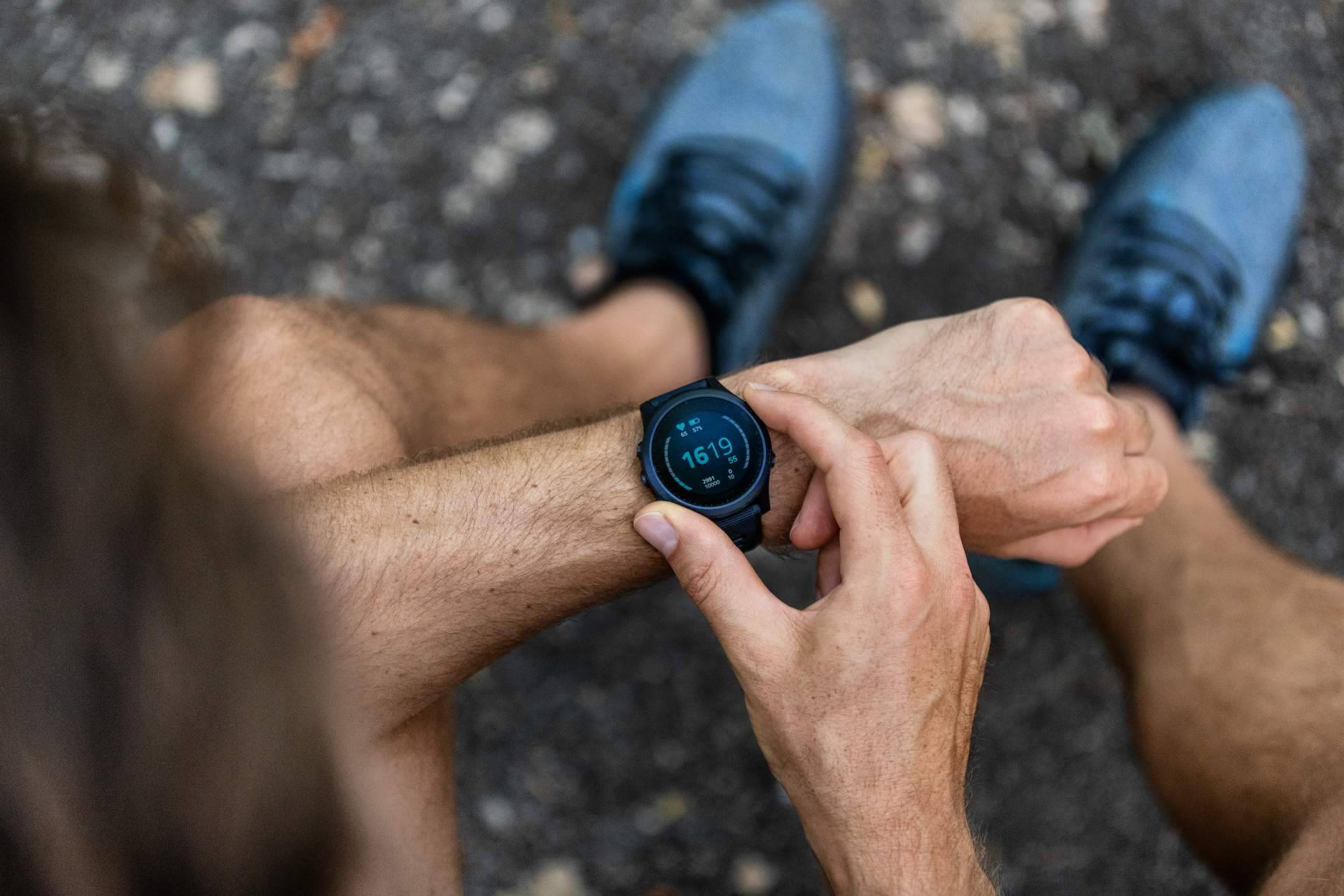 Tracmi, un reloj que facilita la vida cotidiana de las personas con alzhéimer y demencia y a sus familiares
