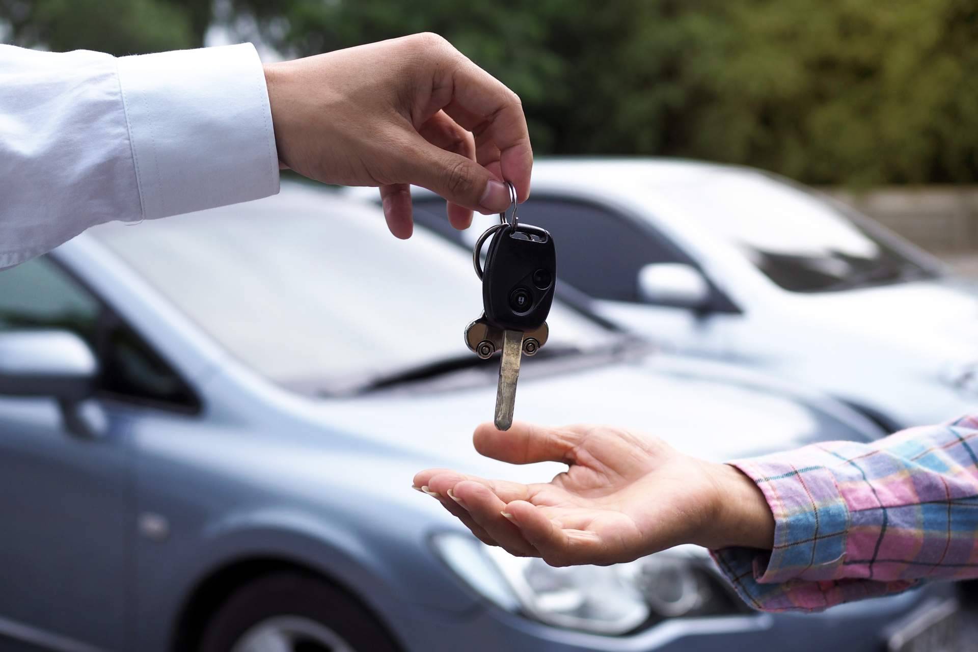 Encontrar anuncios gratuitos de coches de ocasión en Central de Tasaciones