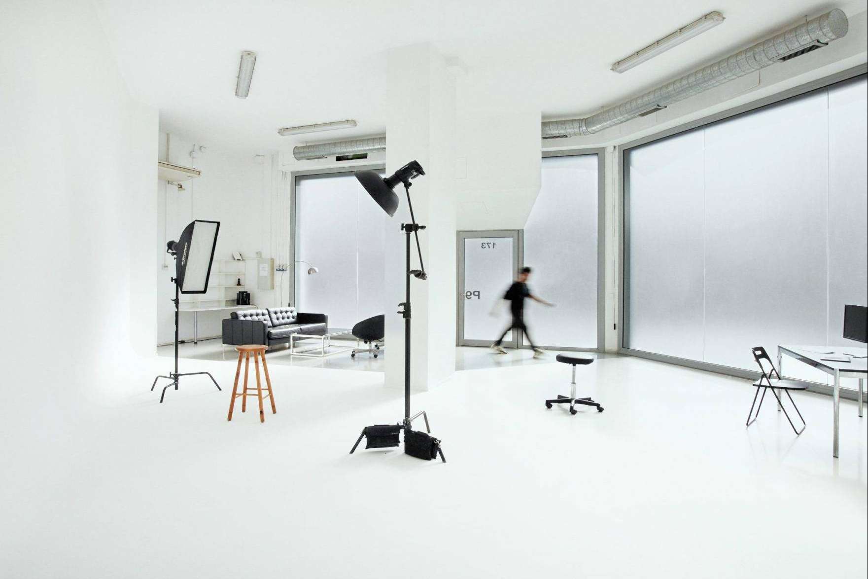 Alquilar un estudio fotográfico en Barcelona es posible con Studio P9