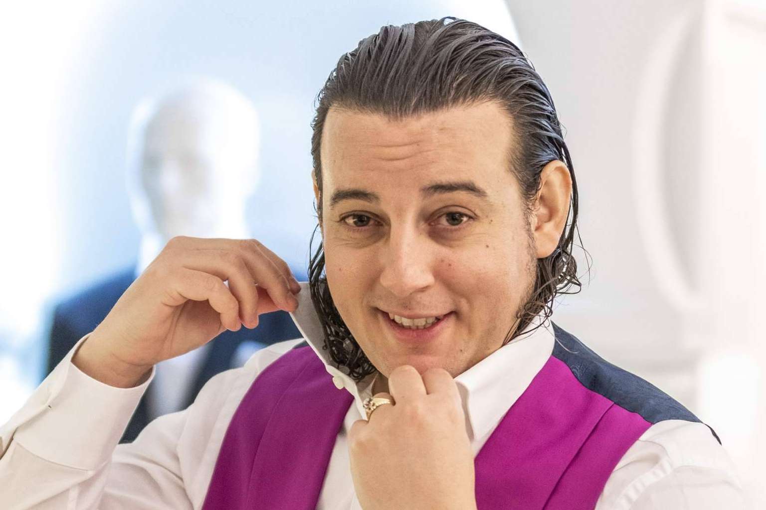Kuky Fuego, ha pasado de ser un personaje televisivo a ser una de las personas con más contactos en España