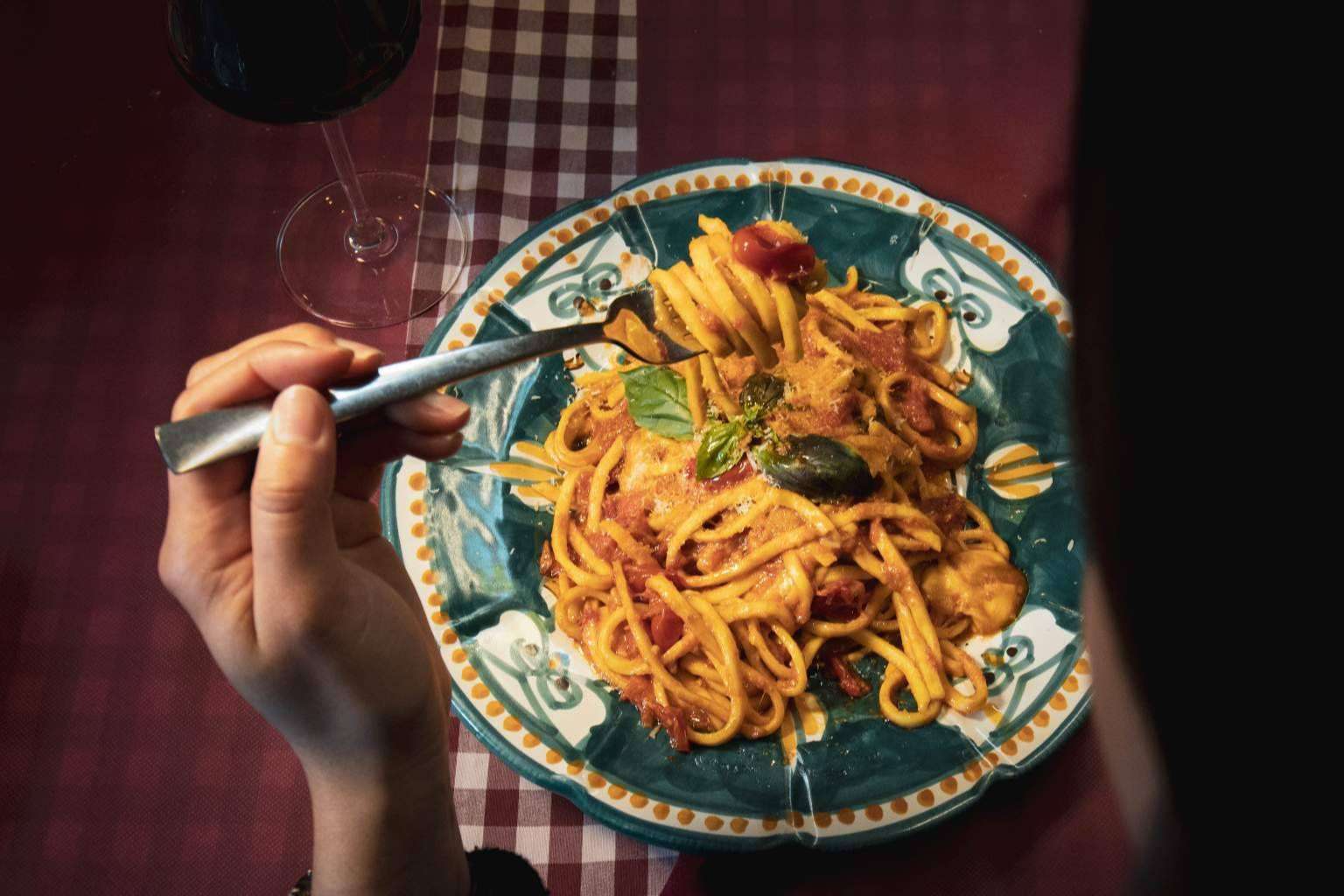 Uno de los mejores restaurantes italianos en Barcelona se encuentra a pocos pasos de Arco del Triunfo