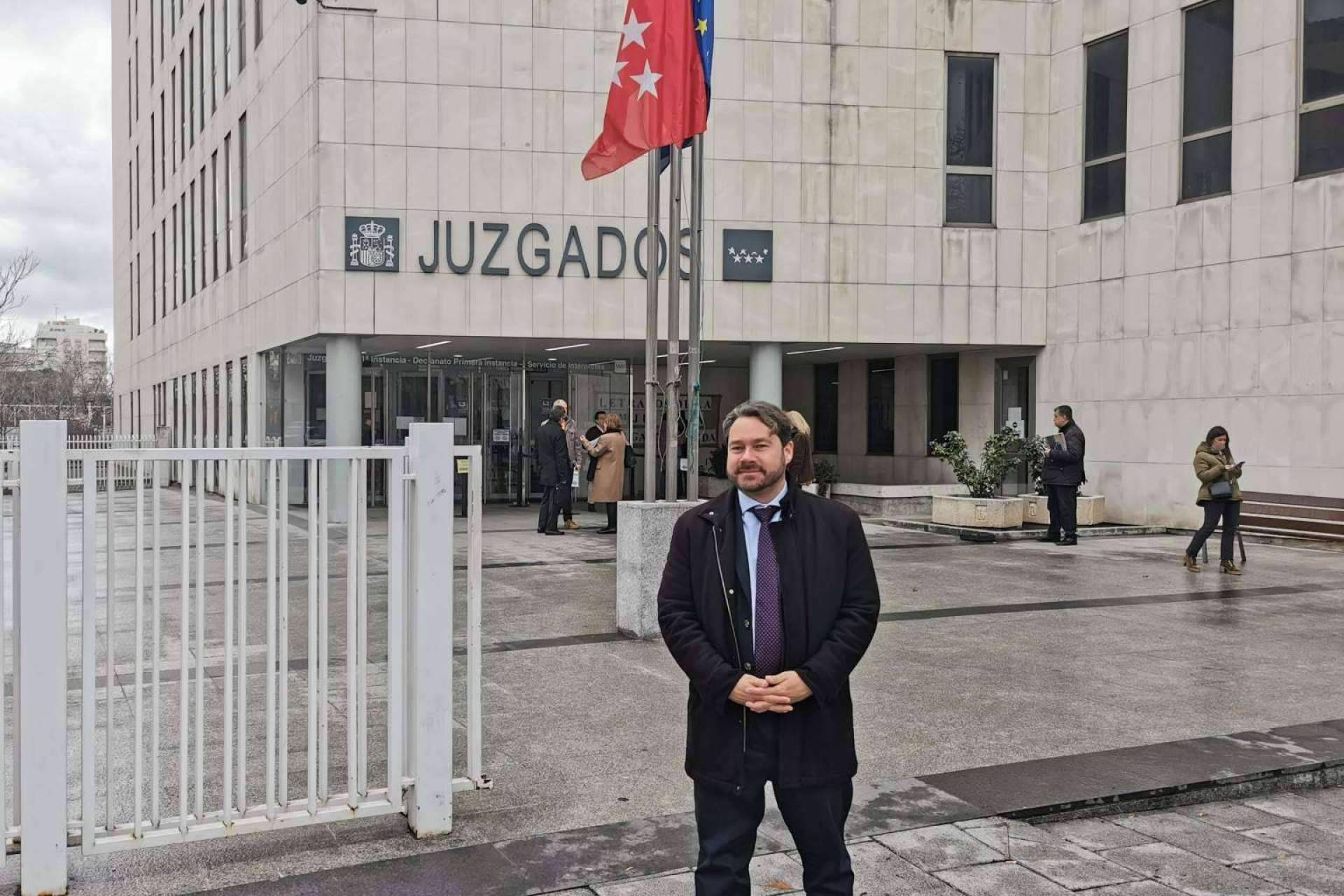 Preparación tecnológica en casos de divorcio. Pautas para protegerse ante amenazas y conflictos legales, entrevista D. Ángel Gonzalez, director de GlobátiKa Lab