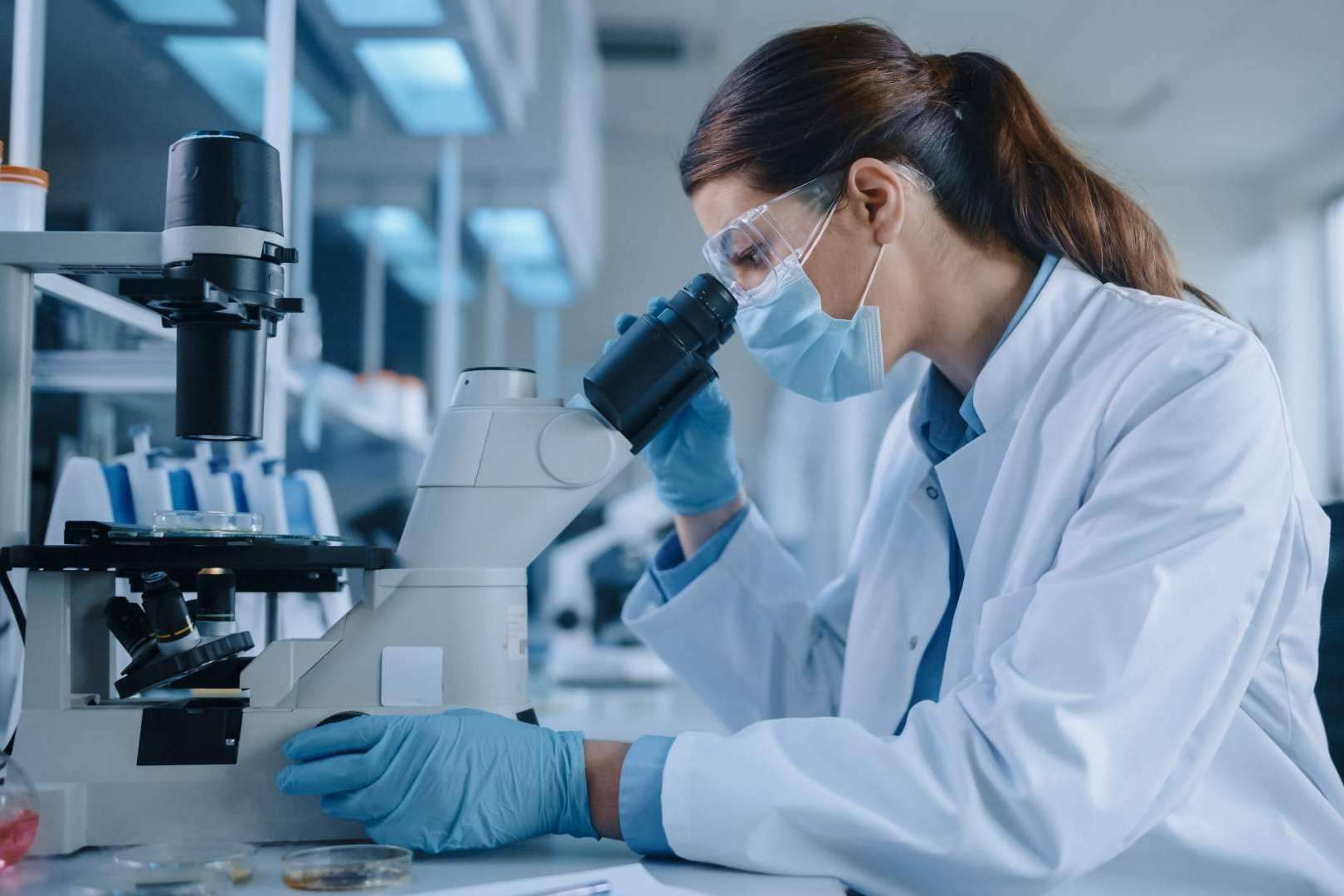 ¿Cómo ayuda un análisis celular a los pacientes de cáncer?