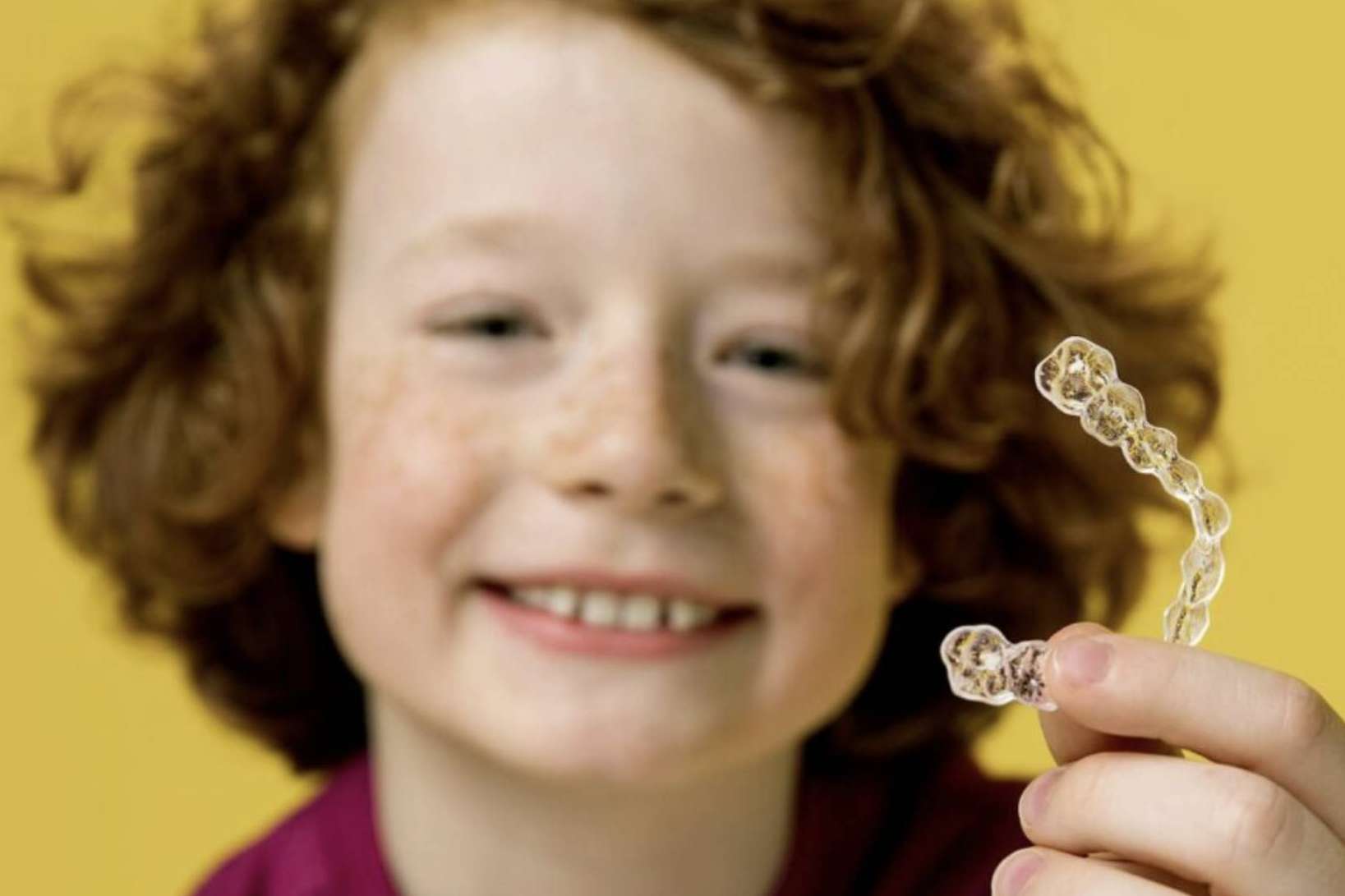 CLÍNICA CRISTINA VIYUELA + CO proporciona el tratamiento de Invisalign First, ideal para niños en edad de desarrollo