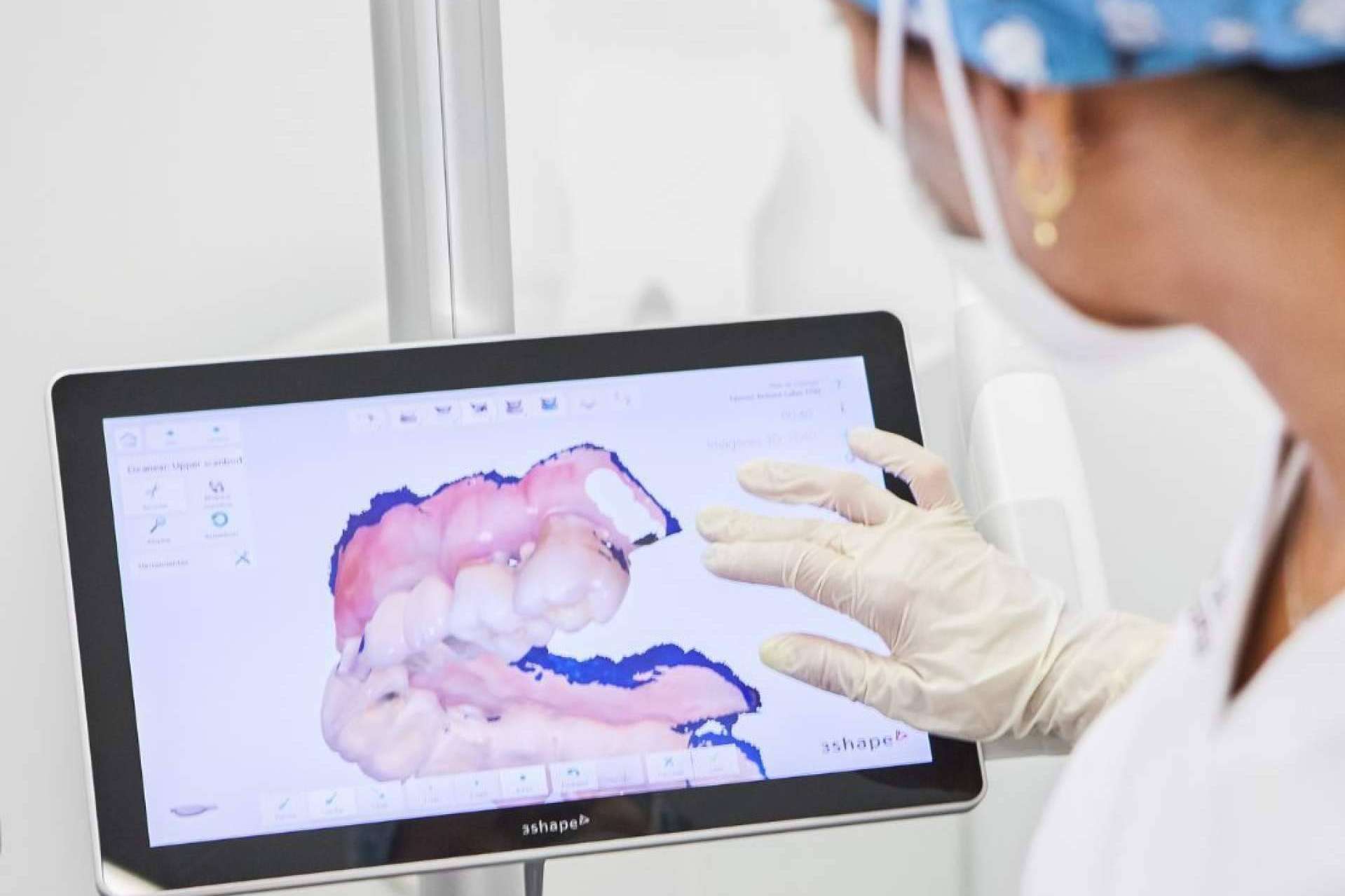 Tratamiento de la periodontitis para combatir la enfermedad silenciosa