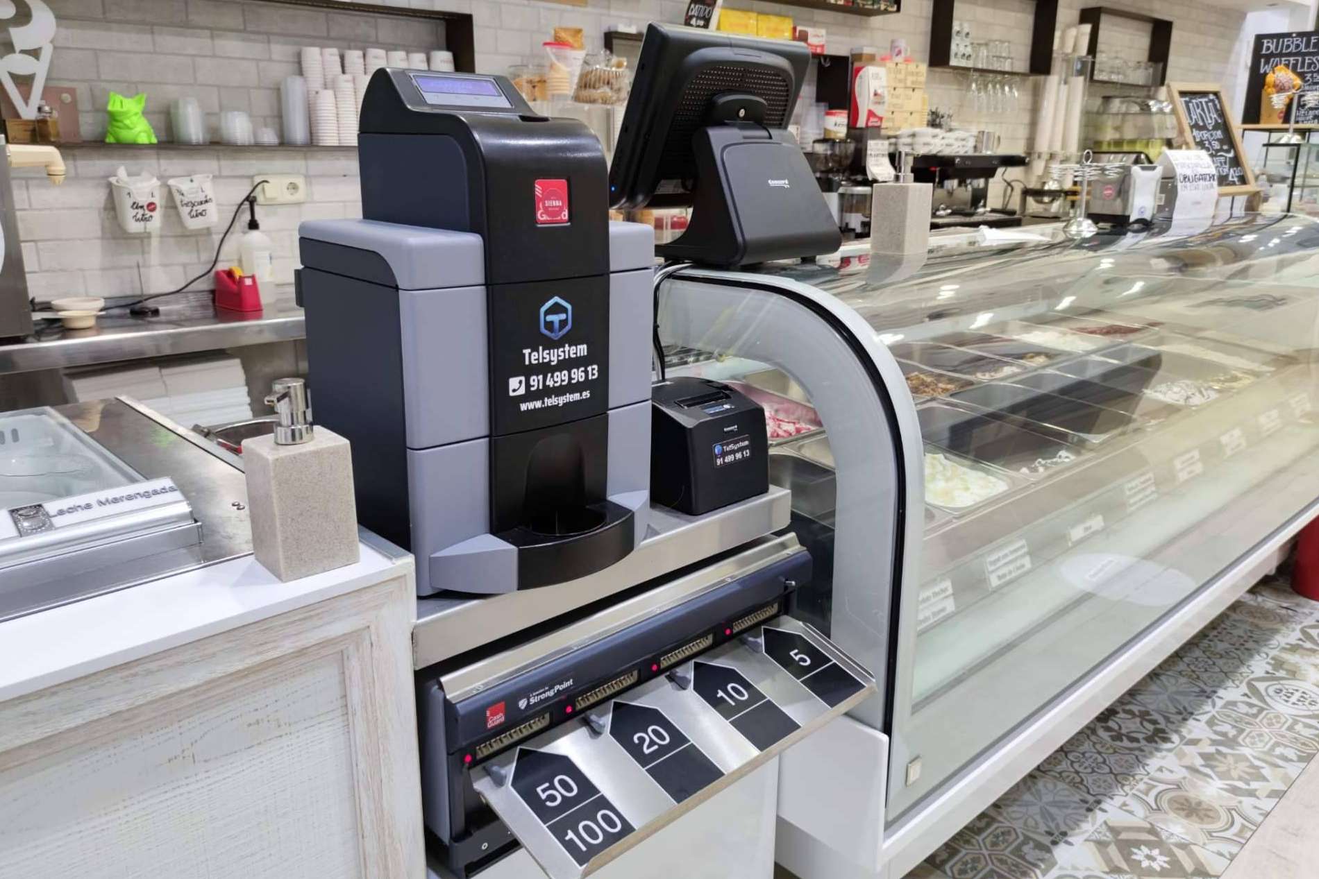 Las cajas registradoras automáticas CashGuard optimizan el uso de efectivo