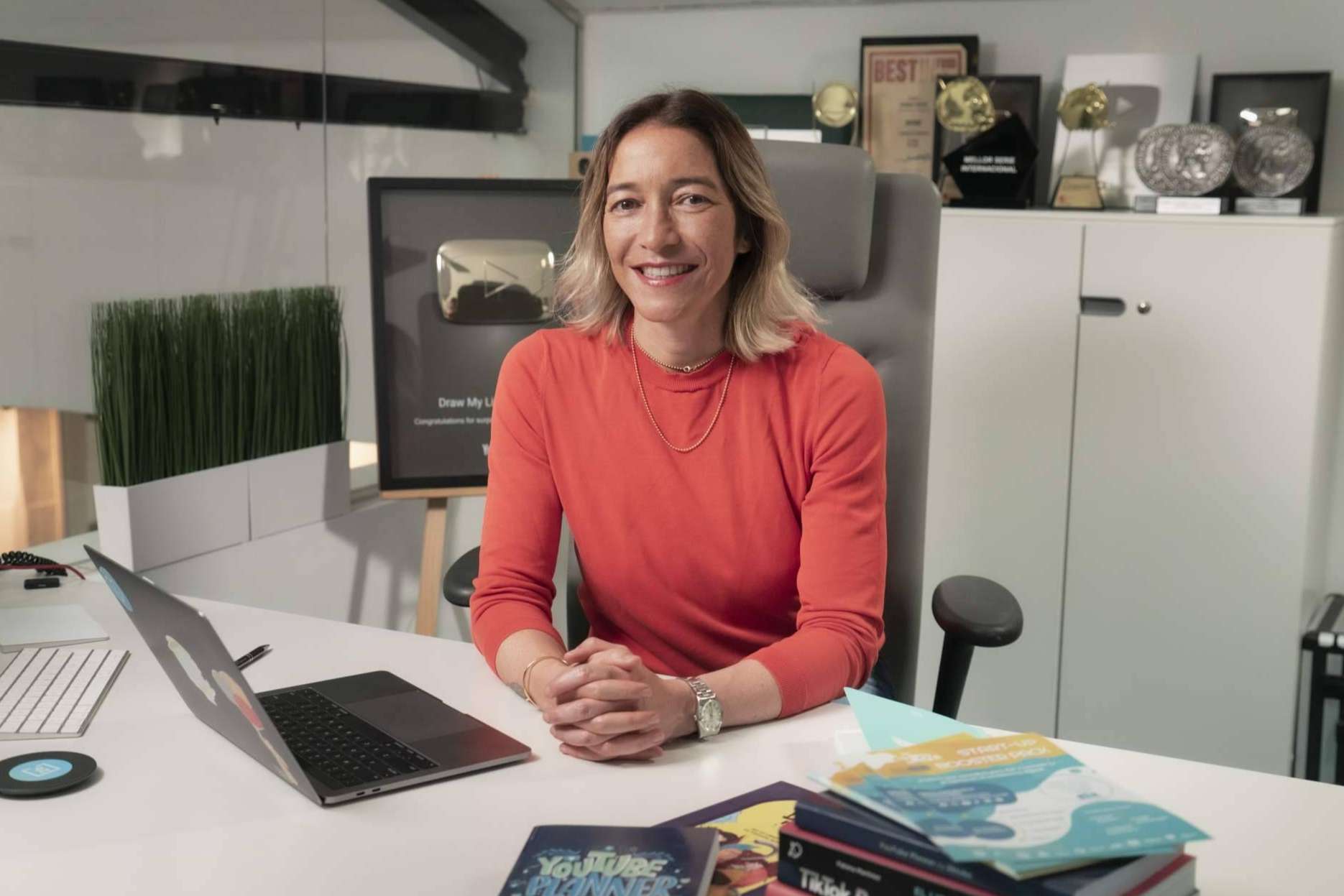 La agencia 2btube ha pasado de representar influencers a convertir en influyentes a las marcas