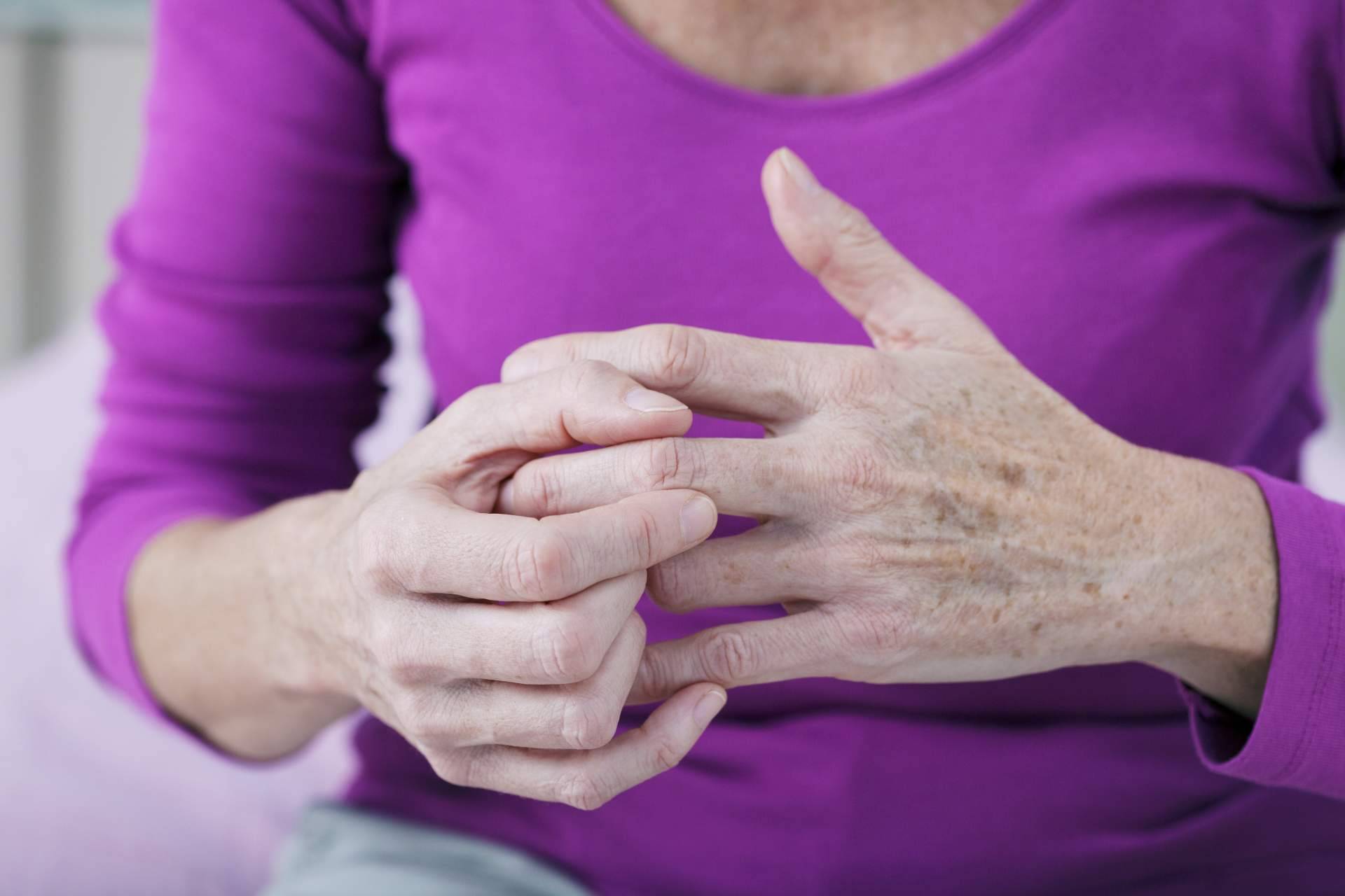 Colágeno con glucosamina para la salud de las articulaciones de la mano de FarmaNatural