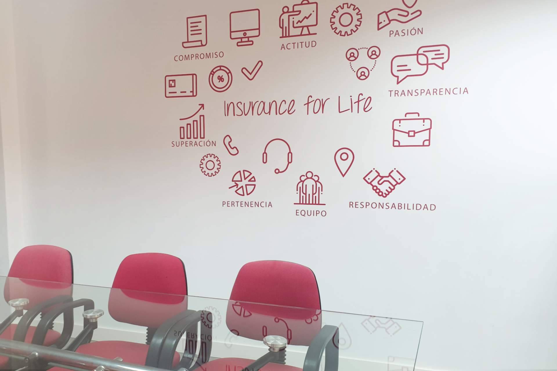 Una correduría de seguros que ofrece la oportunidad de operar como parte de sus franquicias de seguros, Medialia Group