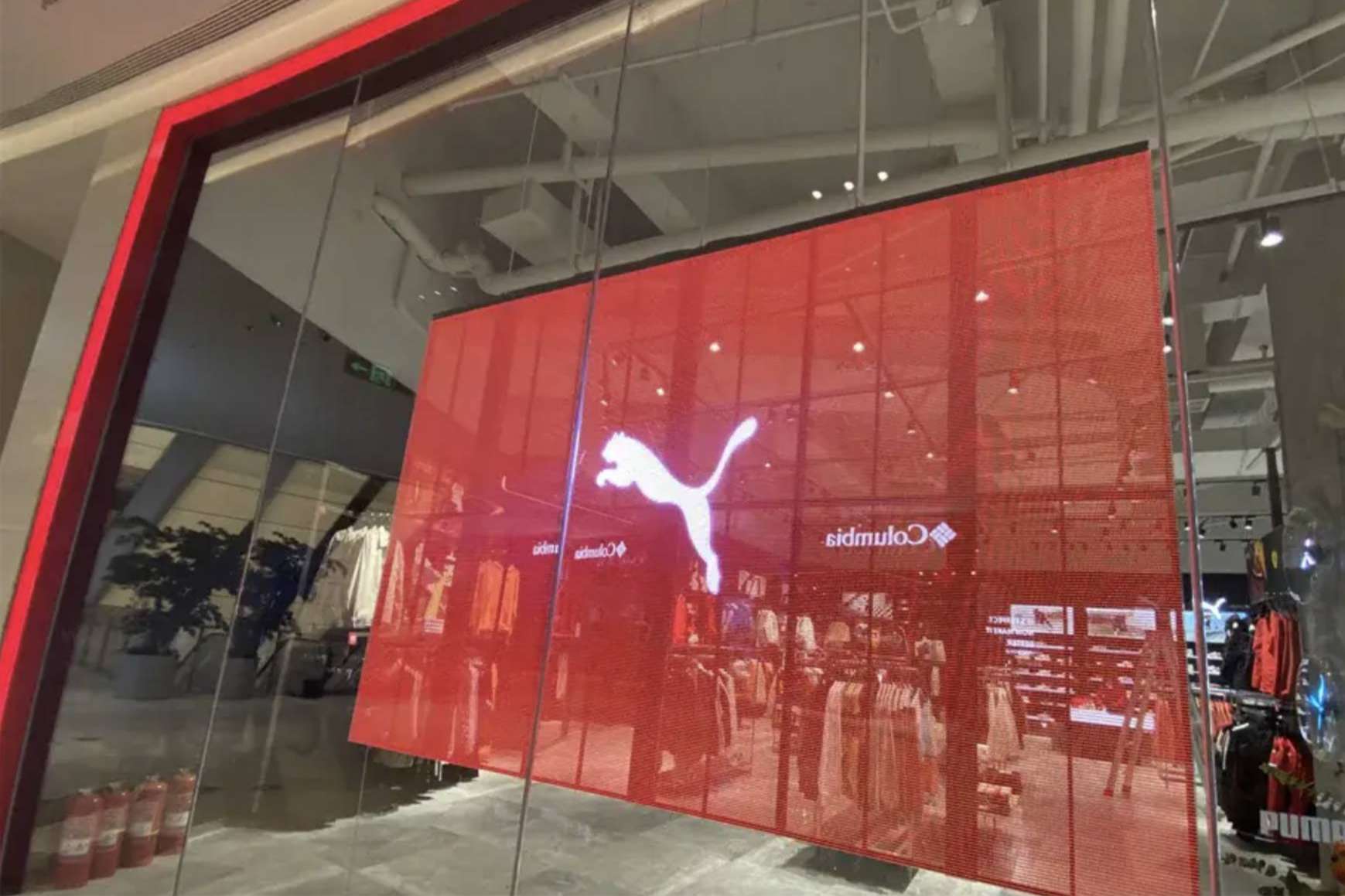 Nuevo producto de Crown Technology Latam pantallas LED transparentes