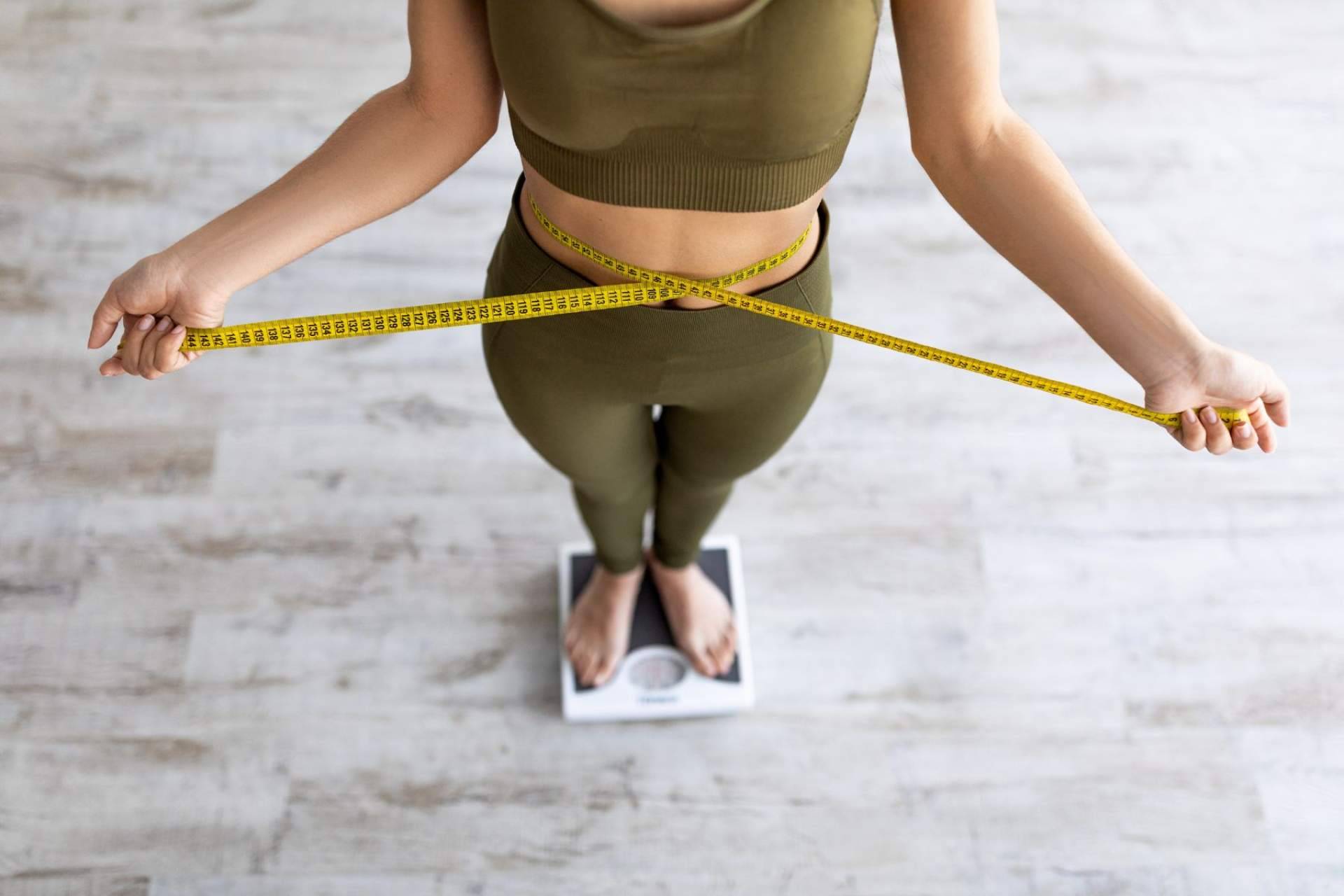 ¿Cómo realizar un control de peso de forma natural? Las soluciones de Herbaclock