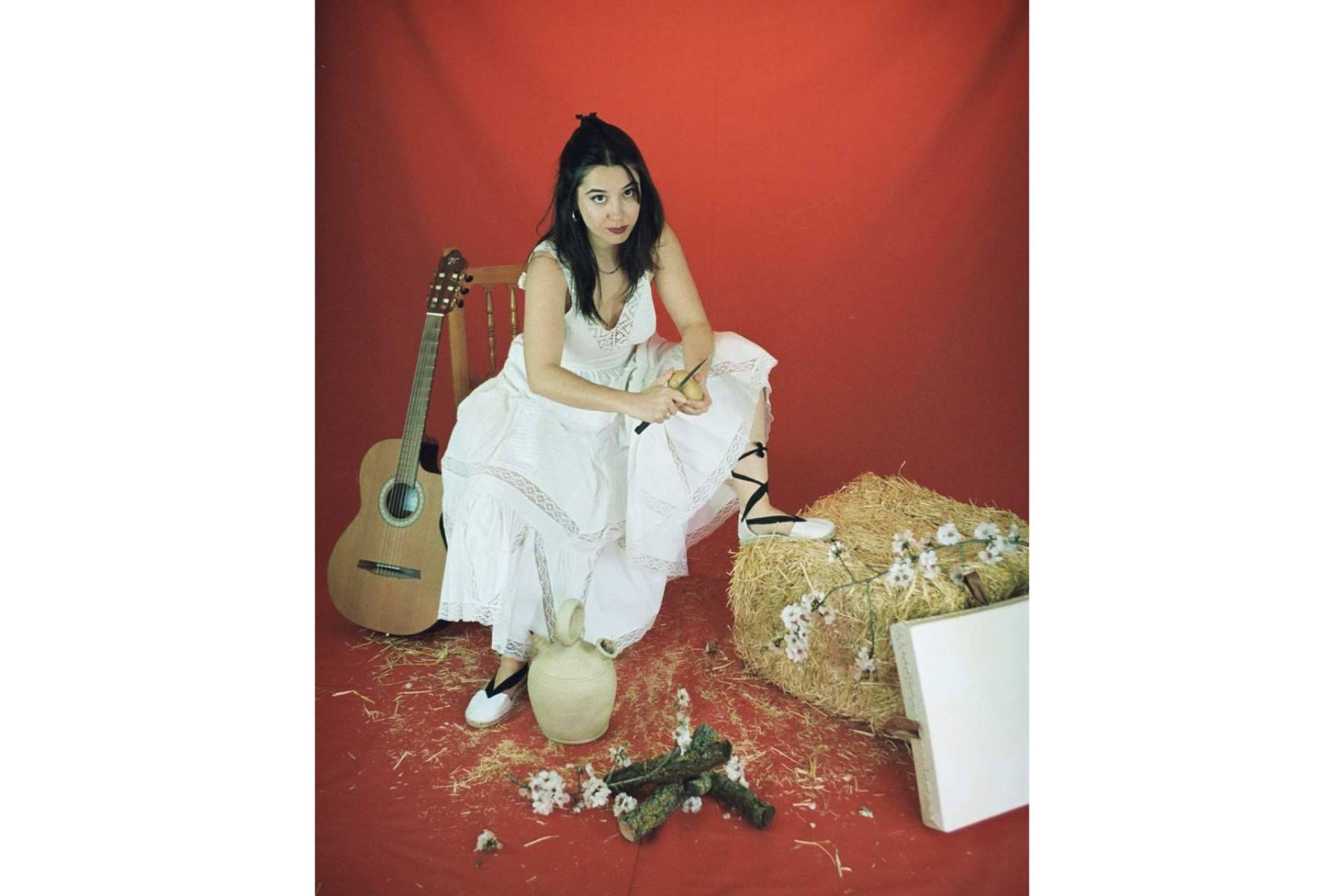La agencia de promoción musical PROMOSAPIENS promociona el nuevo single de Eva Calero 'El sembraor'