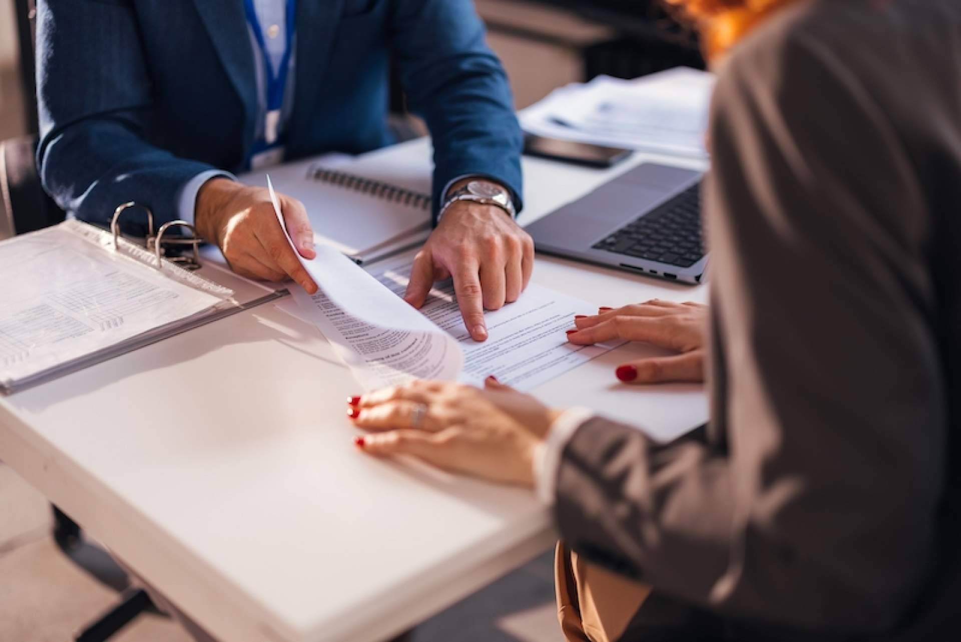 ¿Por qué es importante contar con los servicios de una empresa consultora de inmobiliaria en Madrid?