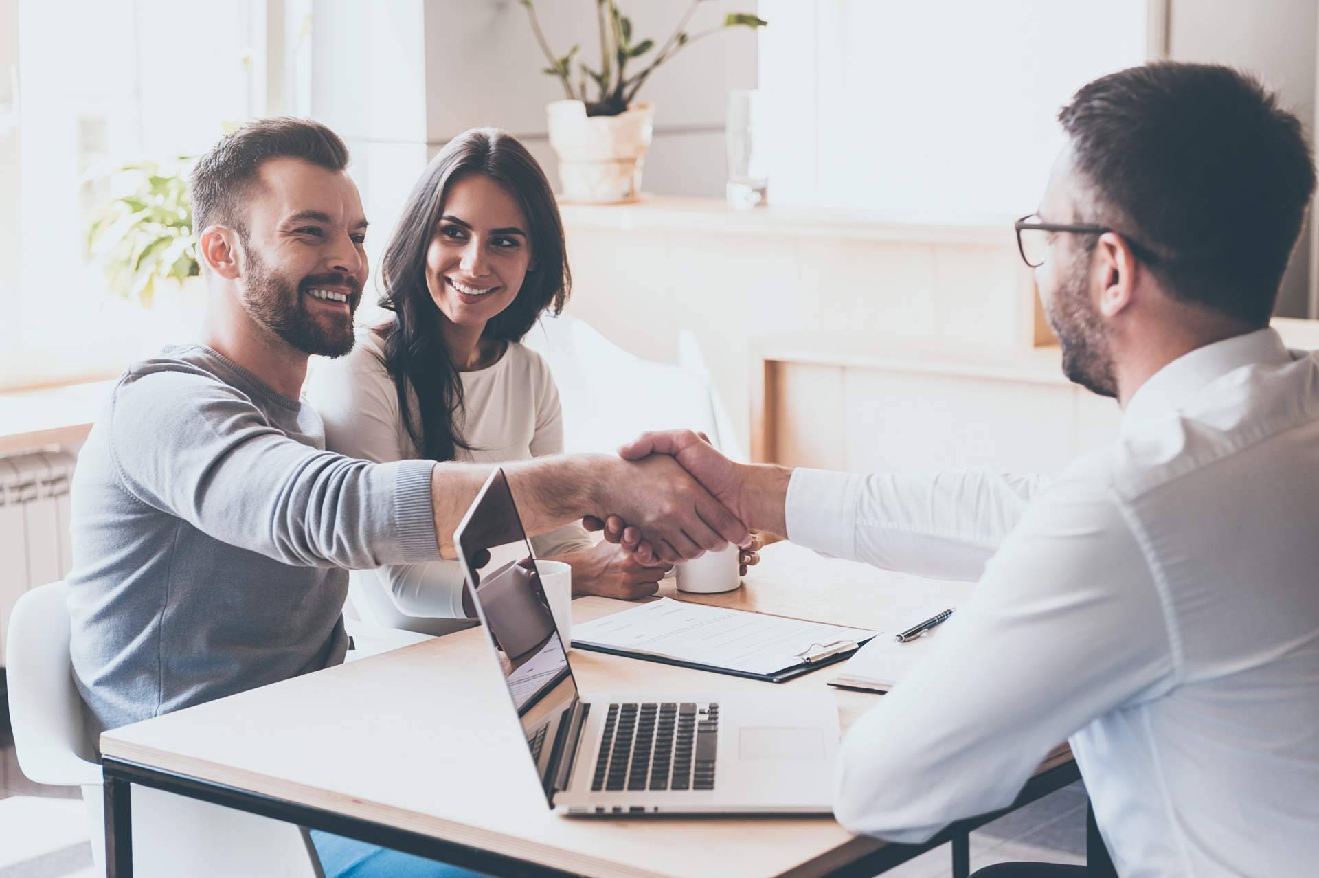 Por qué es importante la ayuda de una inmobiliaria como Inmocat para vender una vivienda