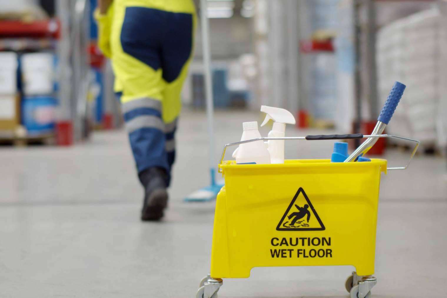 Servicio de limpieza de naves industriales de la mano de ECOVALL