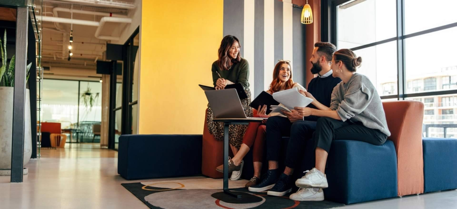 La importancia de la ambientación musical en empresas, con LAMARTEL TELECOM